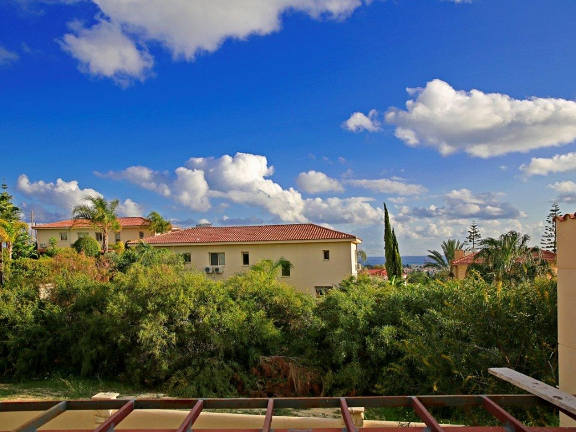 House in Mouttagiaka, Lemesos 10052622