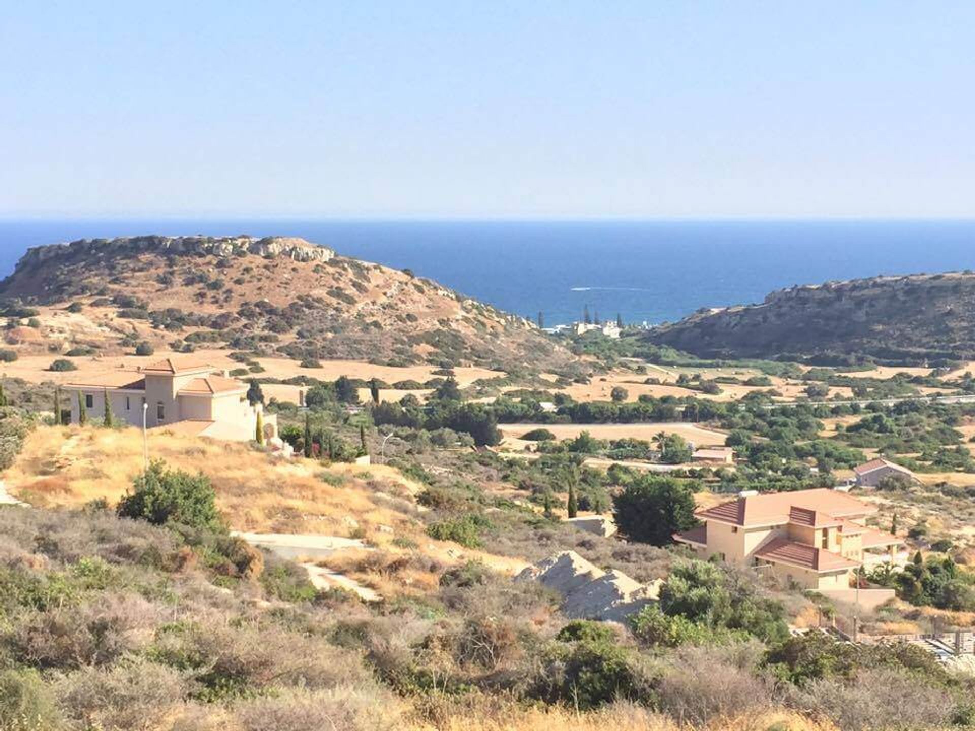 Land in Agios Tychonas, Paphos 10052624