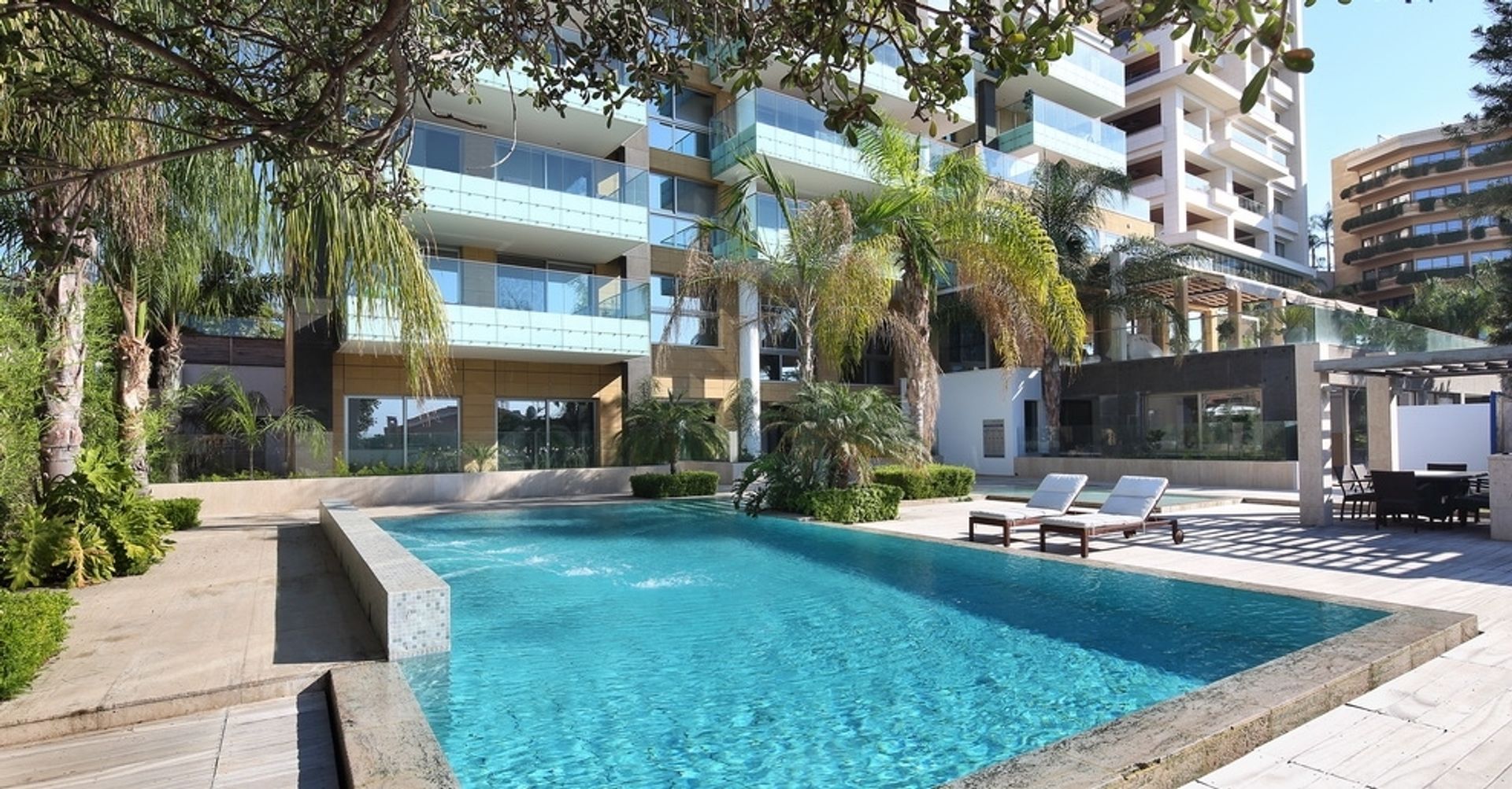 Condominium in Agios Tychon, Larnaca 10052653