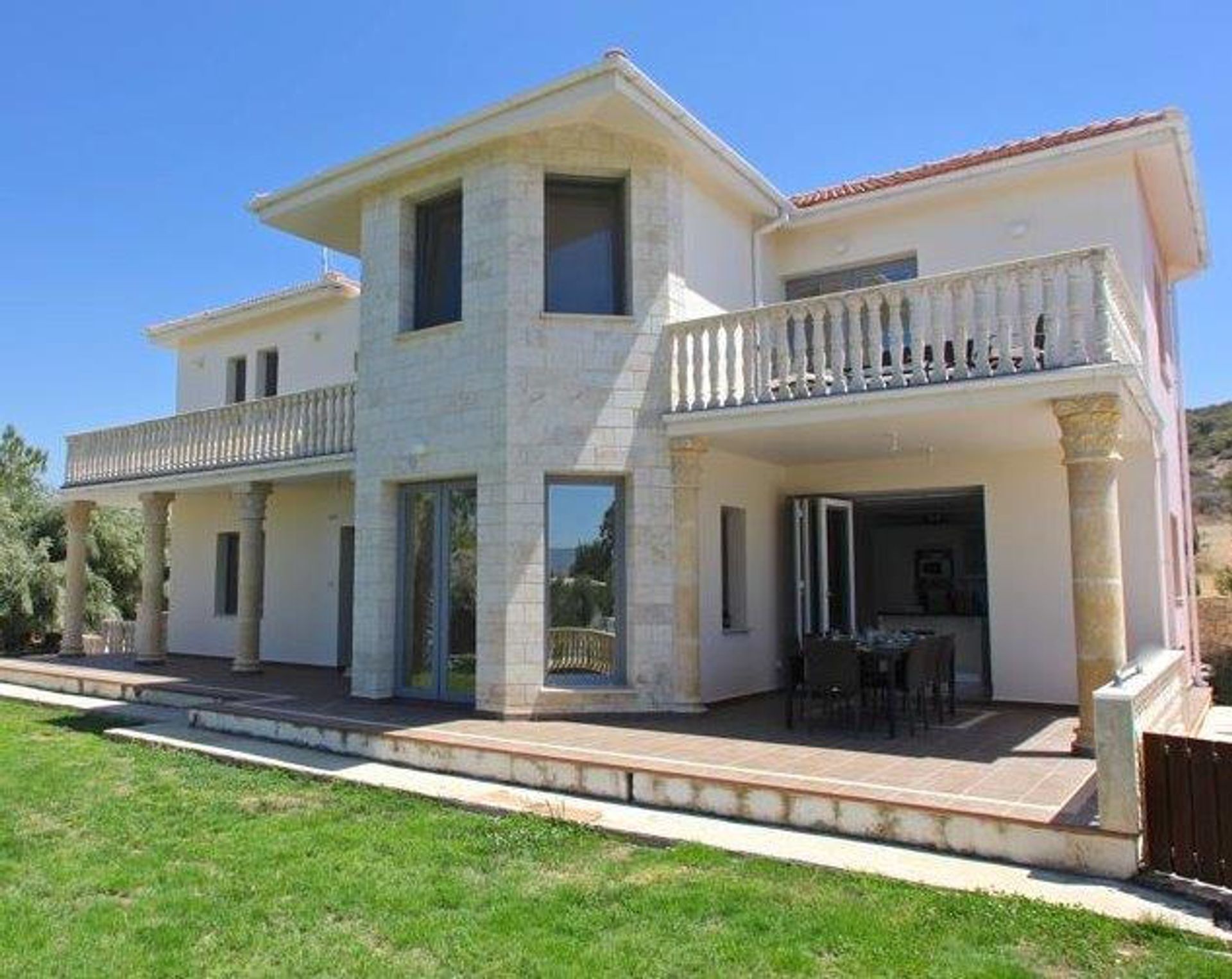 Huis in Latchi, Limassol 10052869