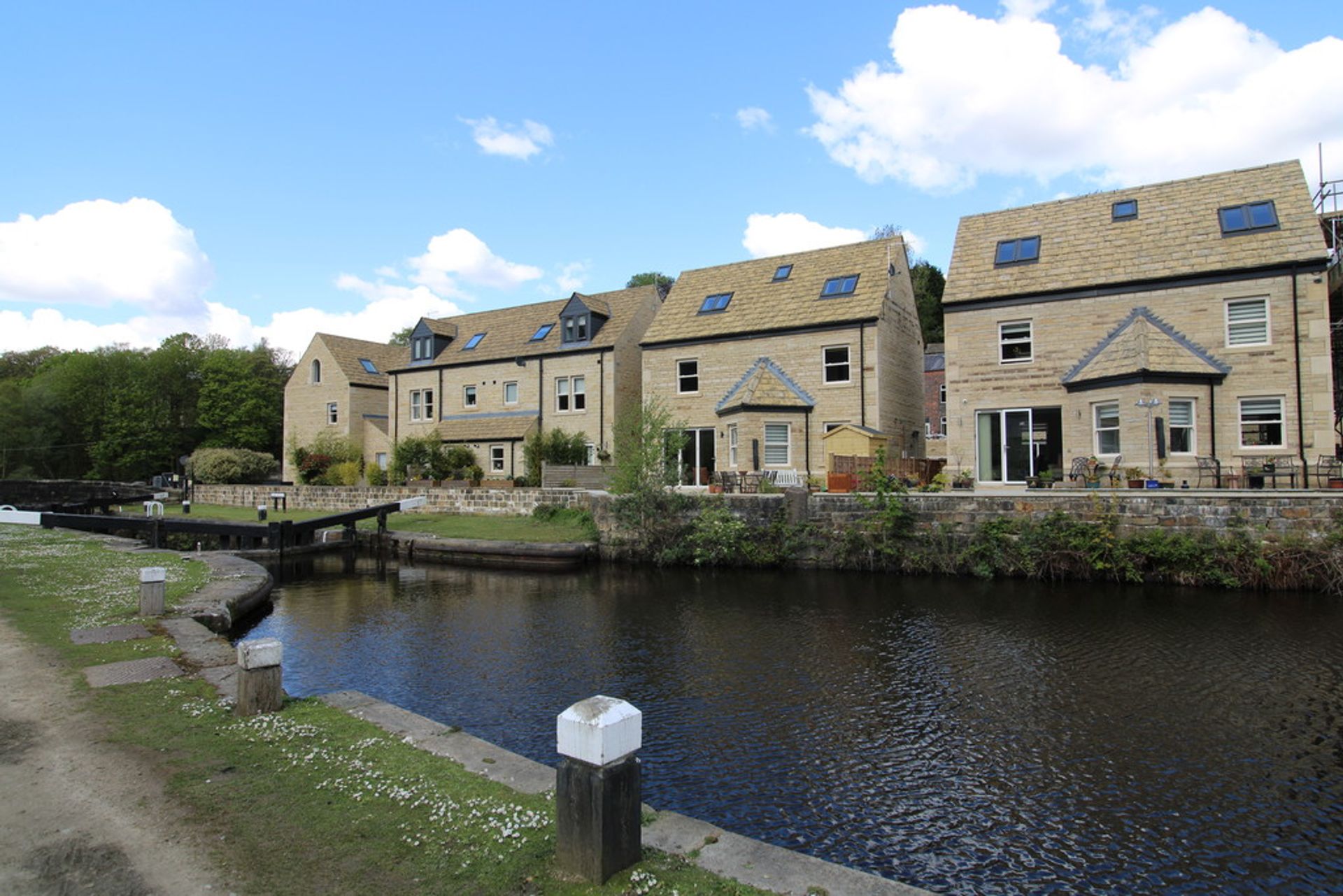 House in Todmorden,  10053622