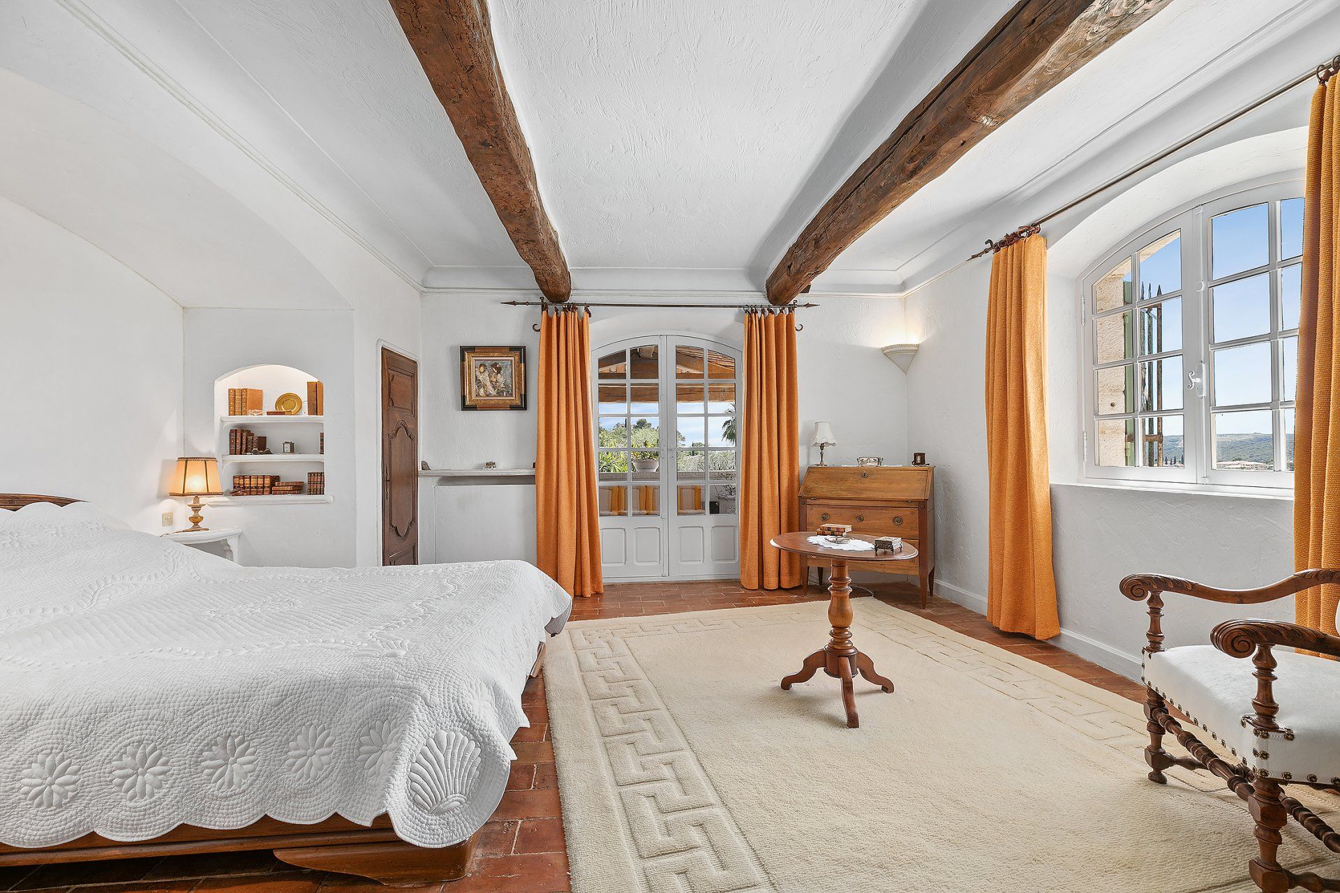 Huis in Saint-Paul-De-Vence, Alpes-Maritimes 10053832