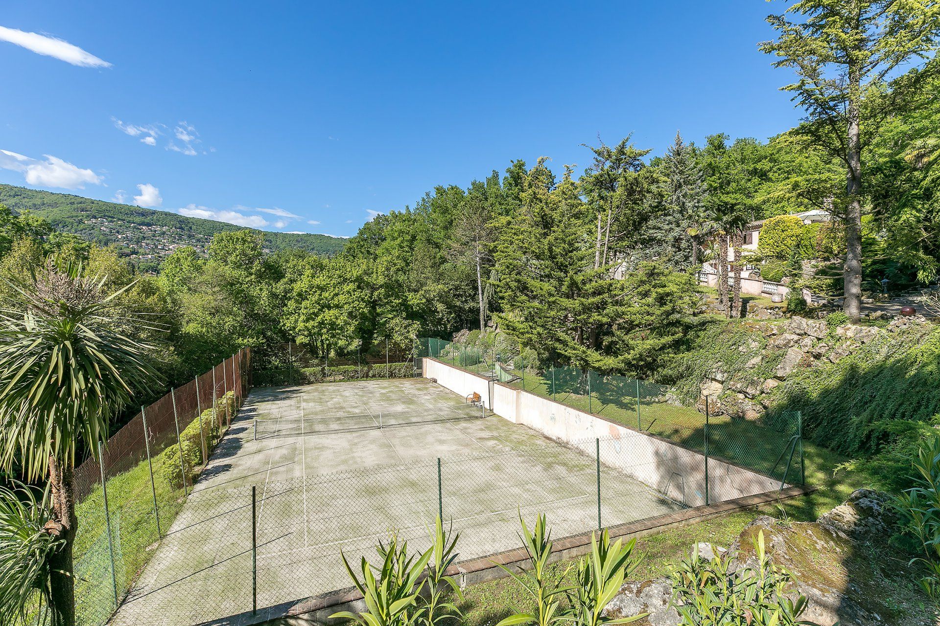 House in Grasse, Alpes-Maritimes 10053878