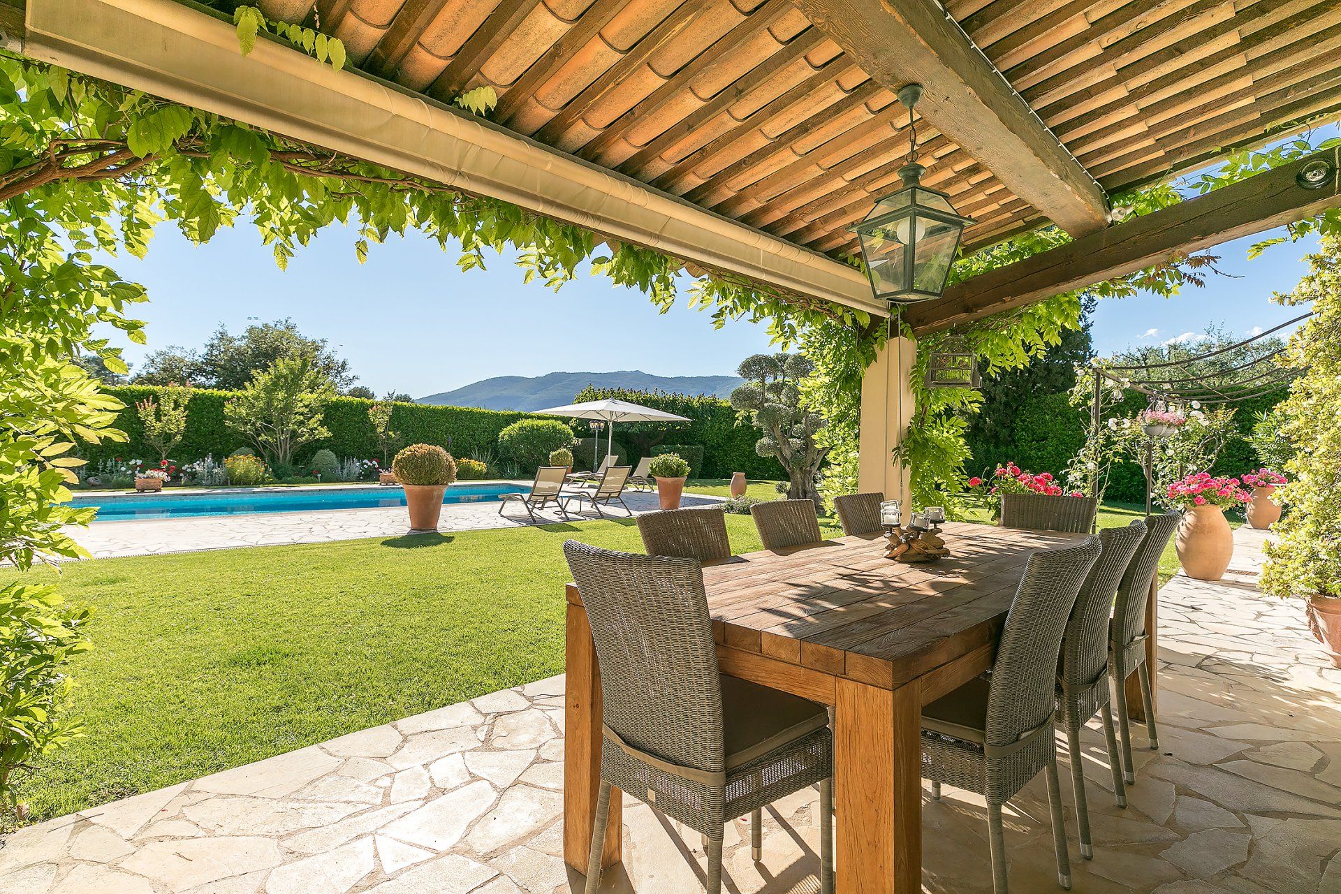 rumah dalam Le Bosquet, Provence-Alpes-Côte d'Azur 10053879