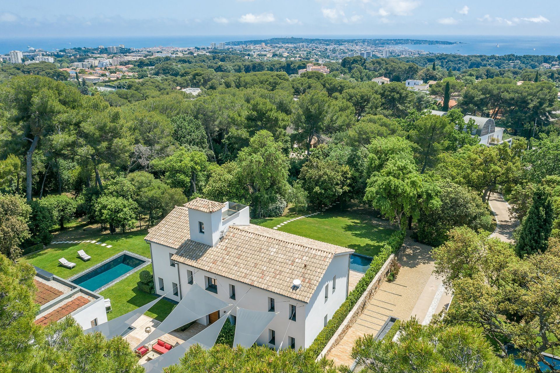 Huis in Vallauris, Provence-Alpes-Côte d'Azur 10053940