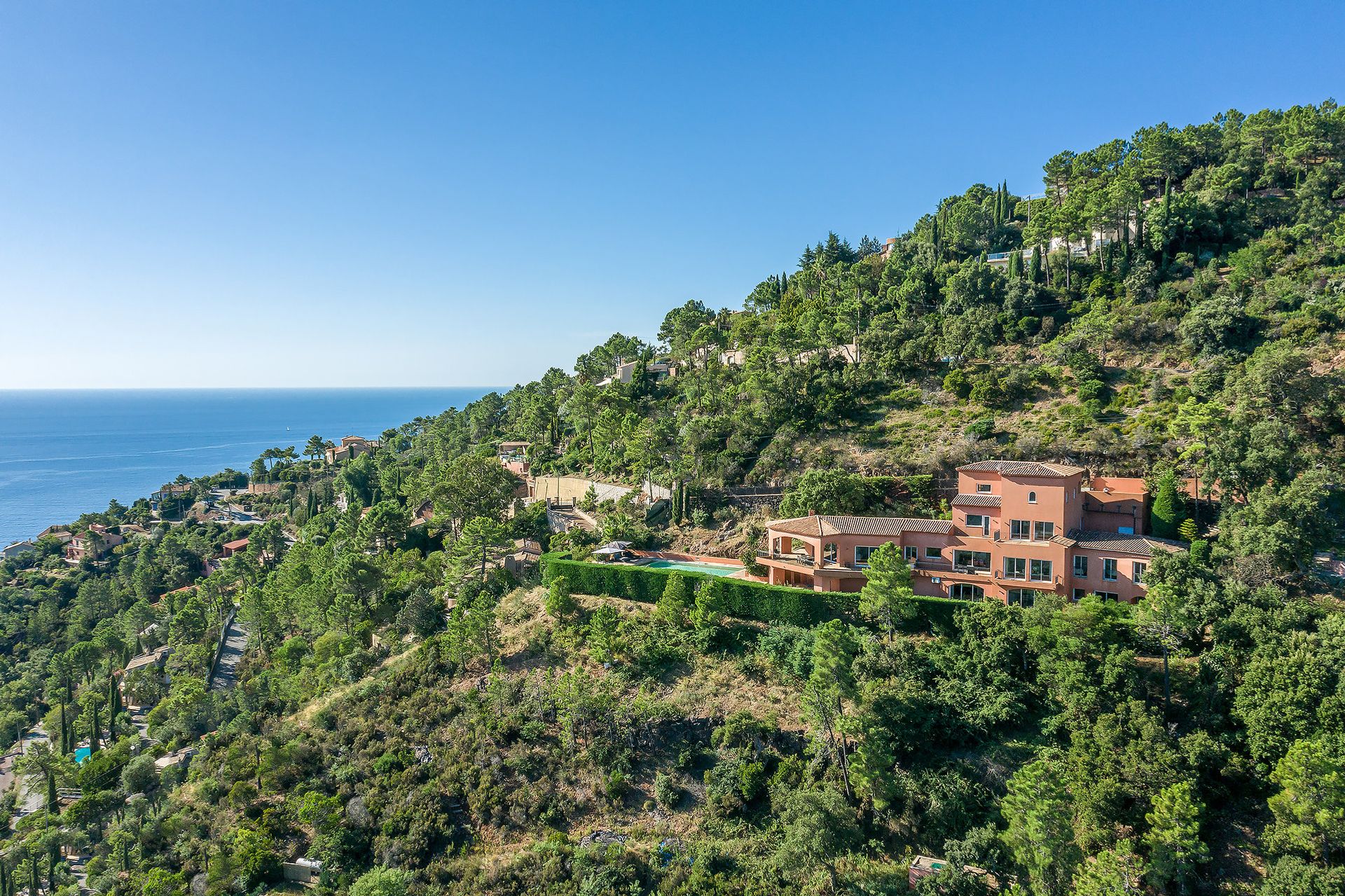 بيت في Miramar, Alpes-Maritimes 10053949