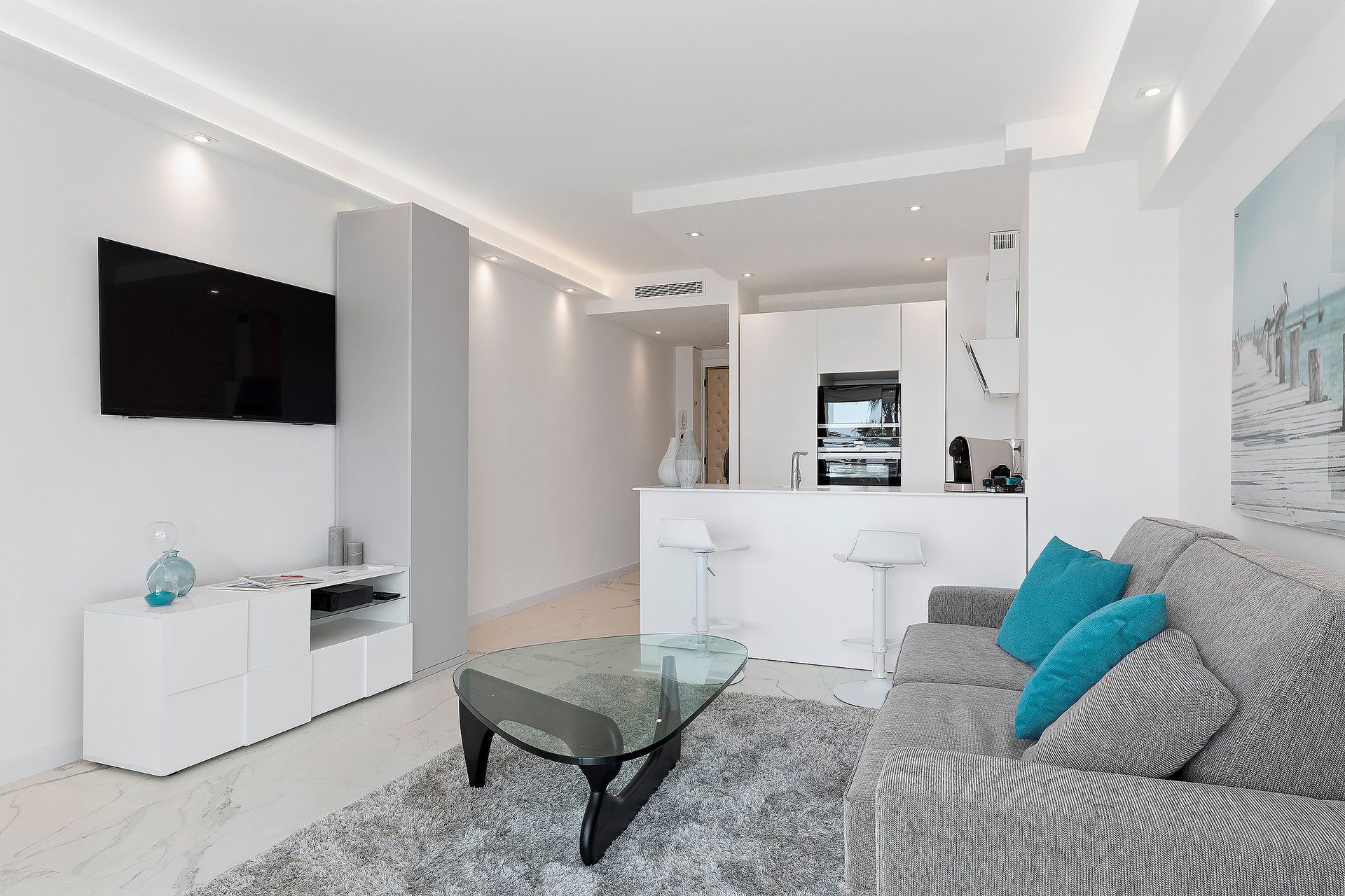 Condominium in Cannes, Provence-Alpes-Côte d'Azur 10053957