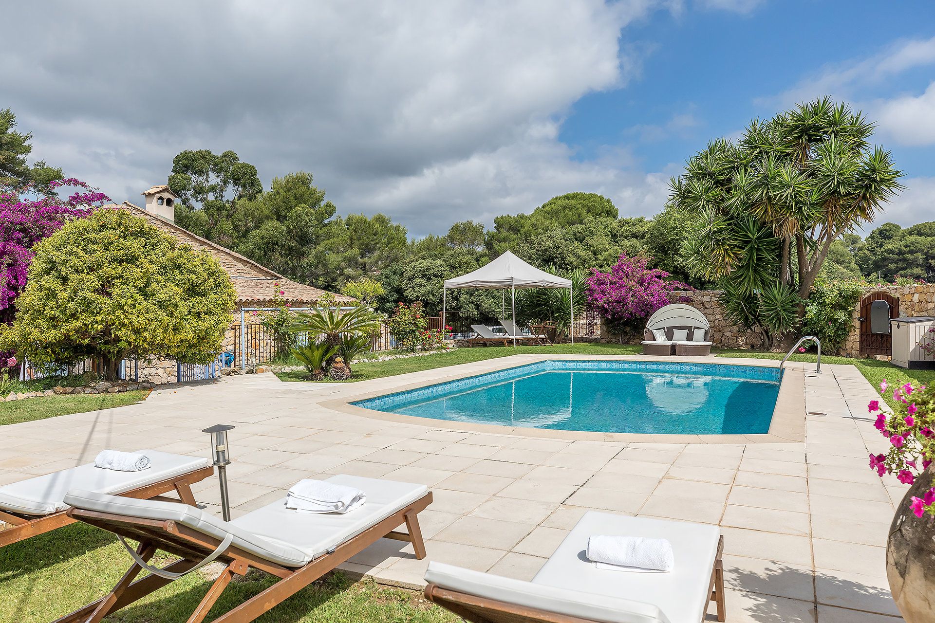 Hus i Antibes, Provence-Alpes-Cote d'Azur 10053974