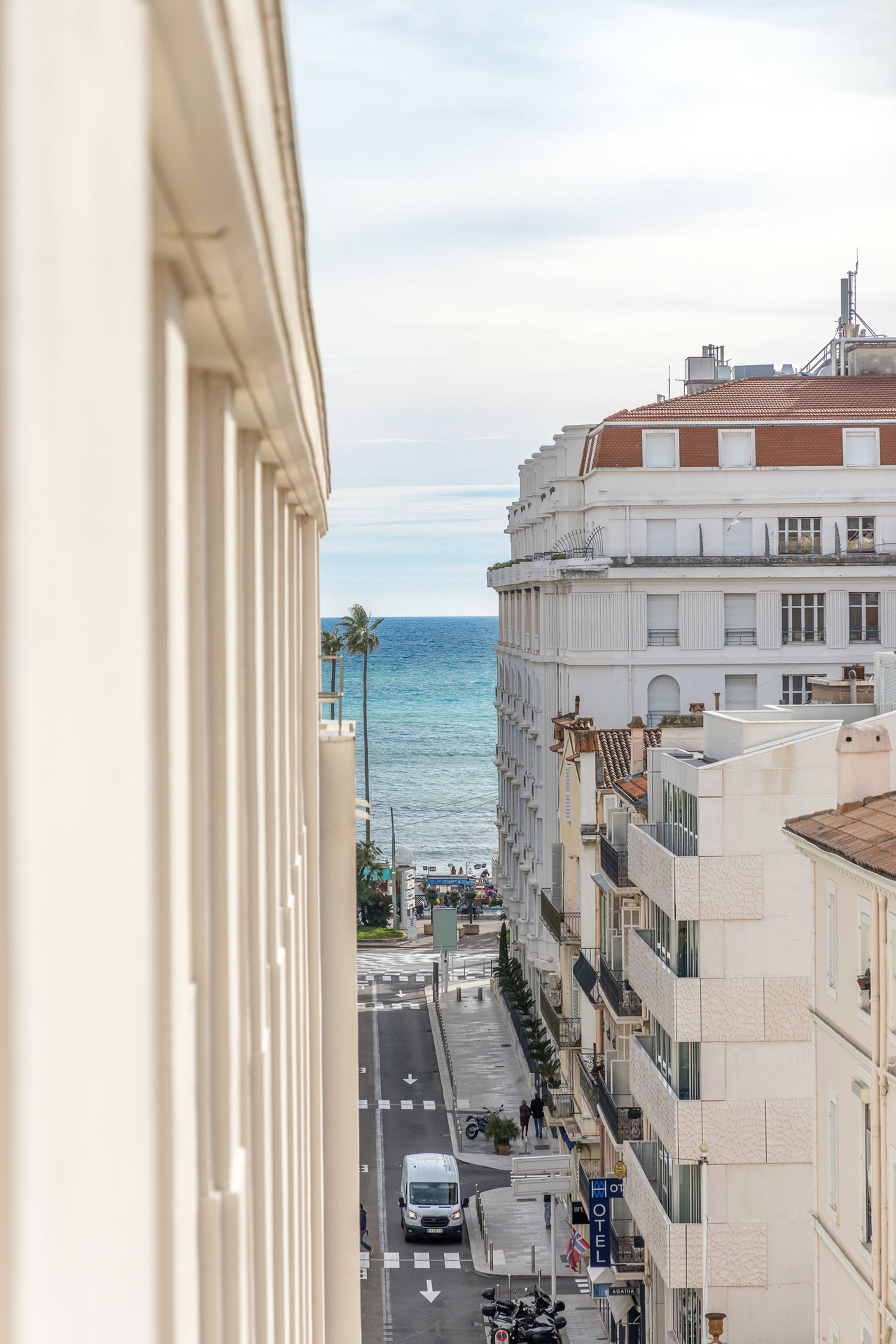 Osakehuoneisto sisään Cannes, Alpes-Maritimes 10054009