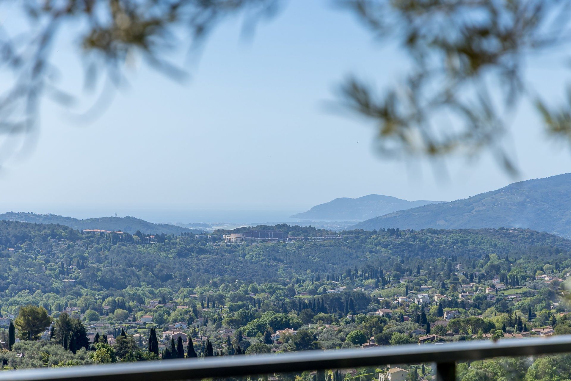 Eigentumswohnung im Grasse, Alpes-Maritimes 10054023