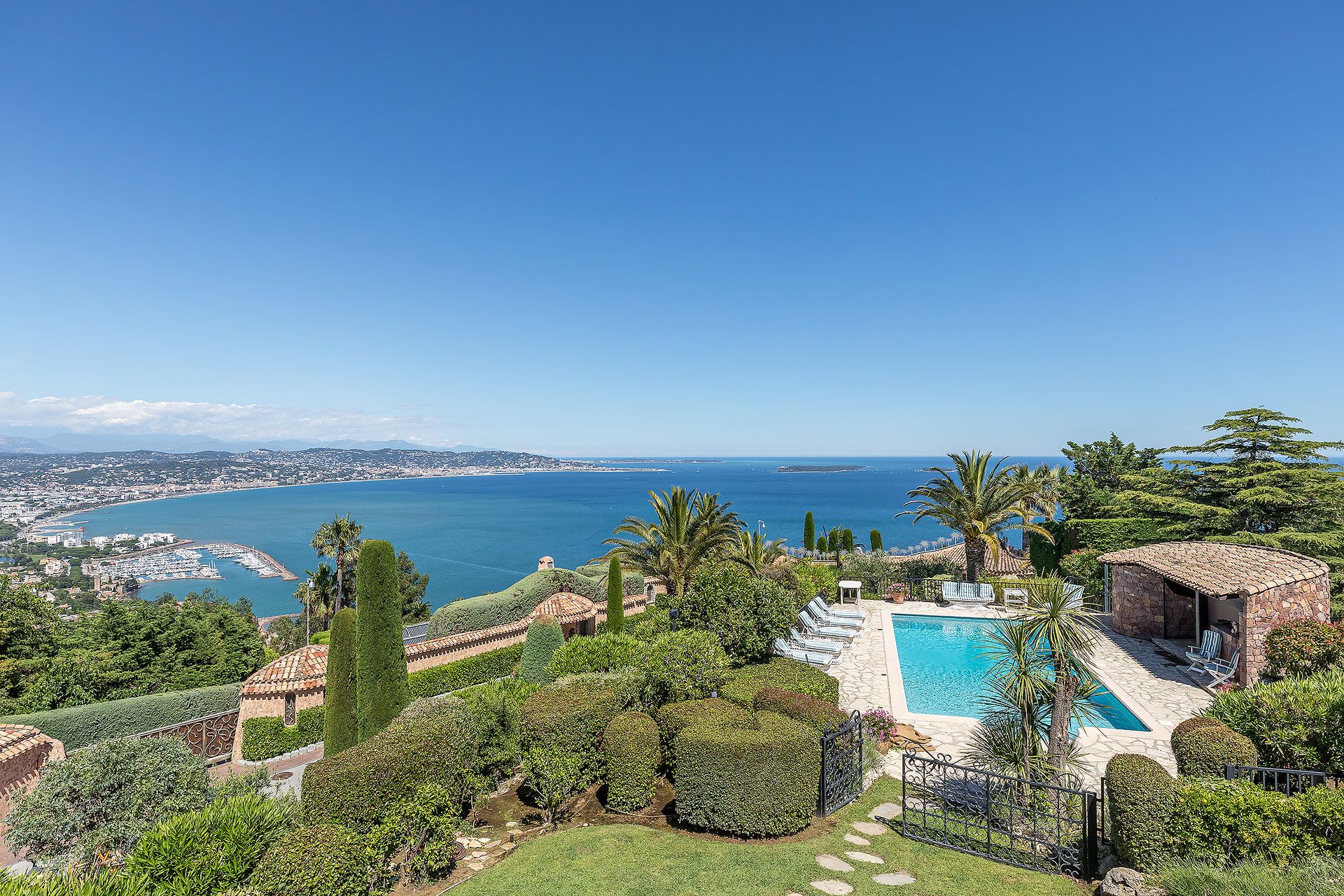 Hus i Theoule-sur-Mer, Provence-Alpes-Cote d'Azur 10054029