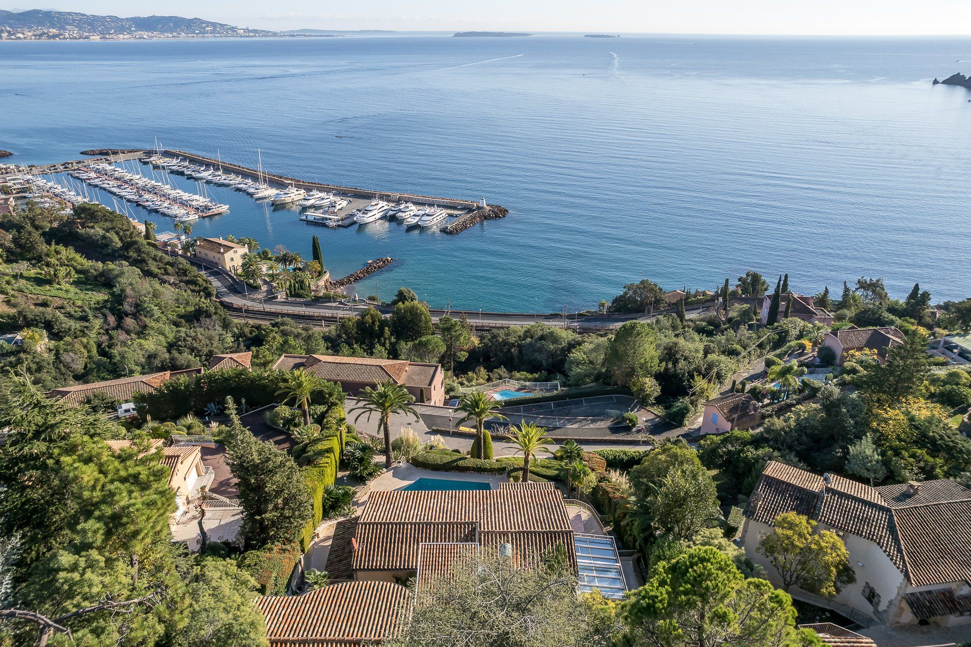 Casa nel Theoule-Sur-Mer, Alpes-Maritimes 10054130