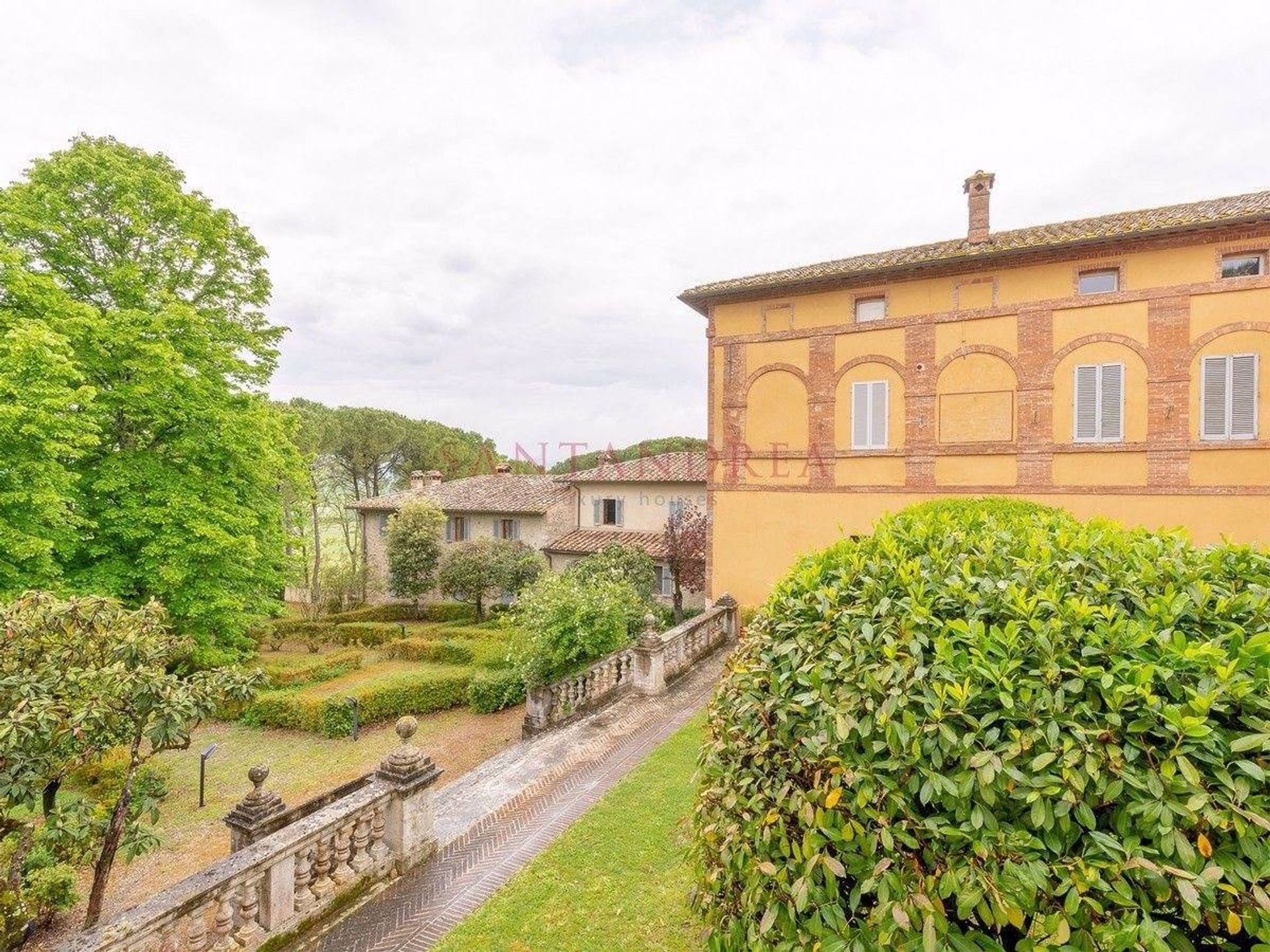 Condominium in Sienna, Toscane 10054379