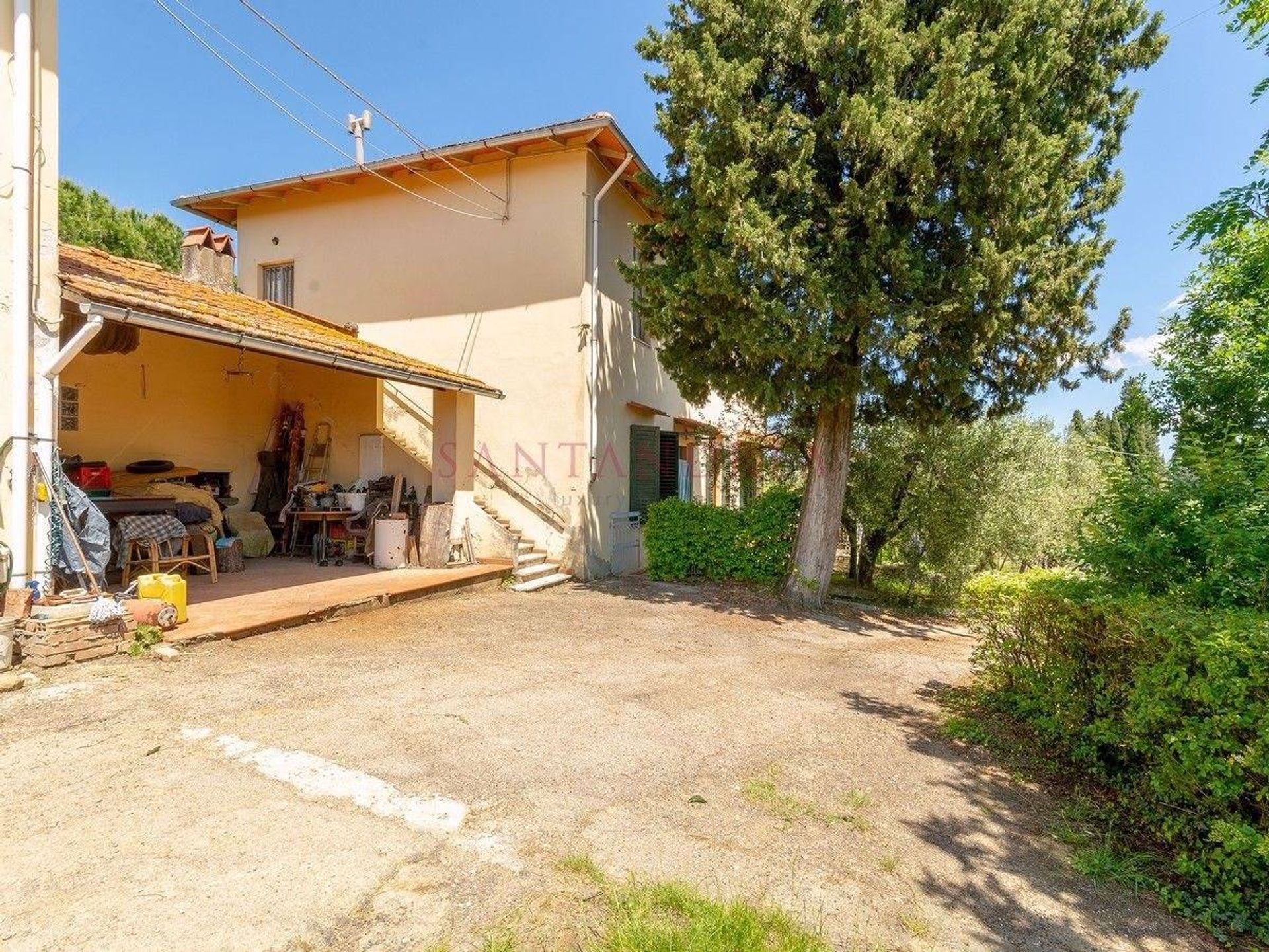 Condominium in Signa, Toscane 10054382