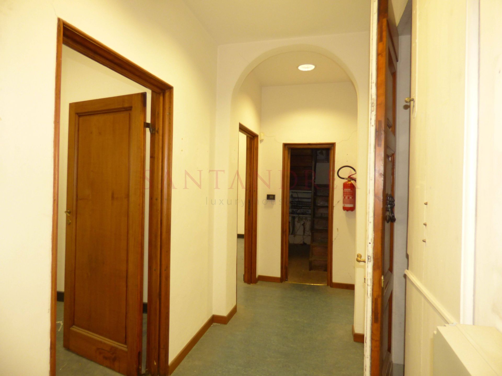 عمارات في Firenze,  10054611