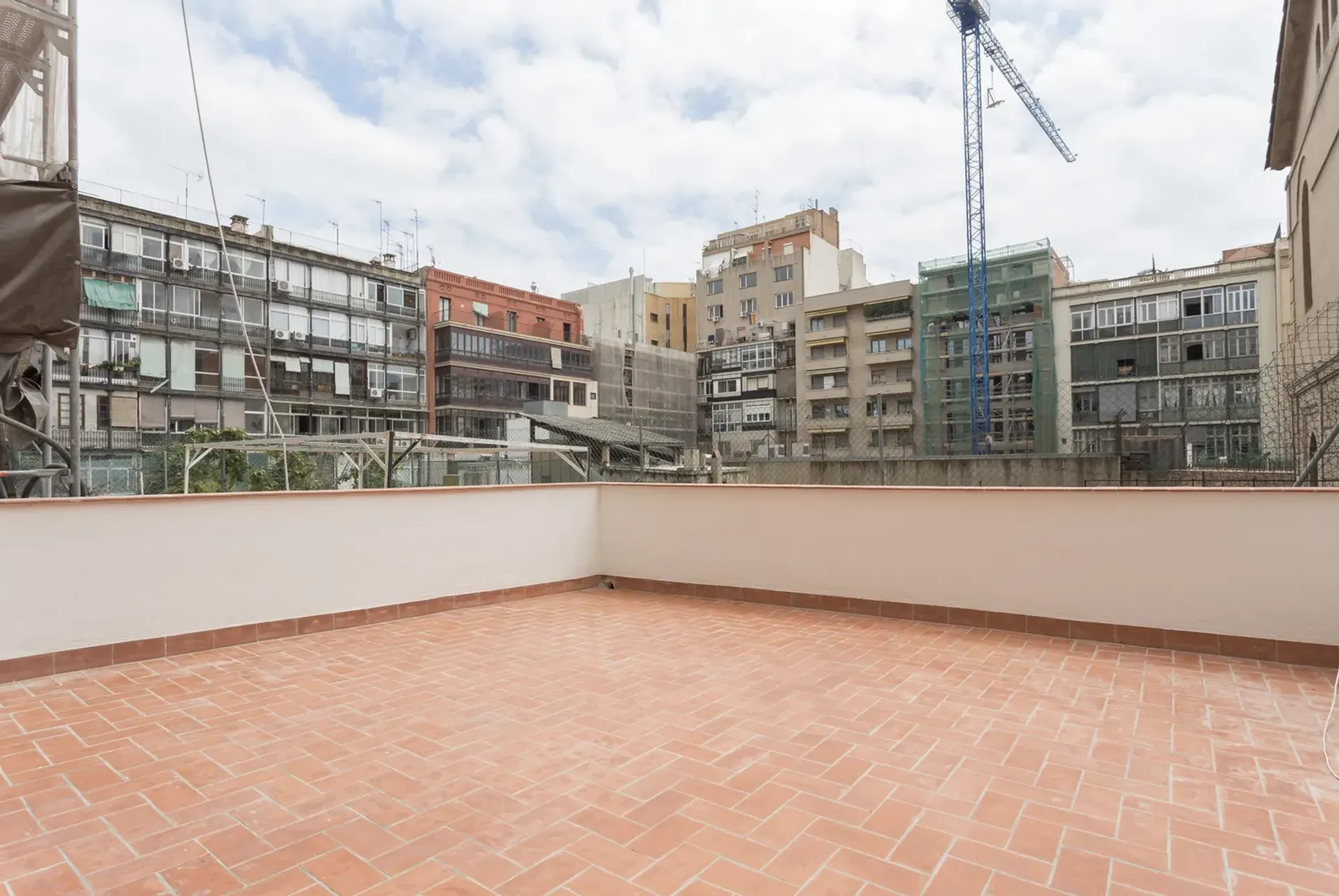 Condominium in Barcelona, Barcelona 10054718