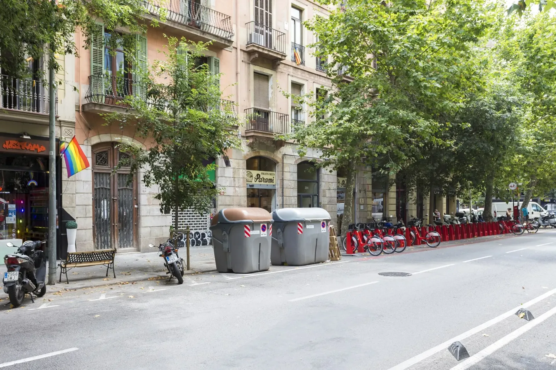 Condominium in Barcelona, Barcelona 10054718