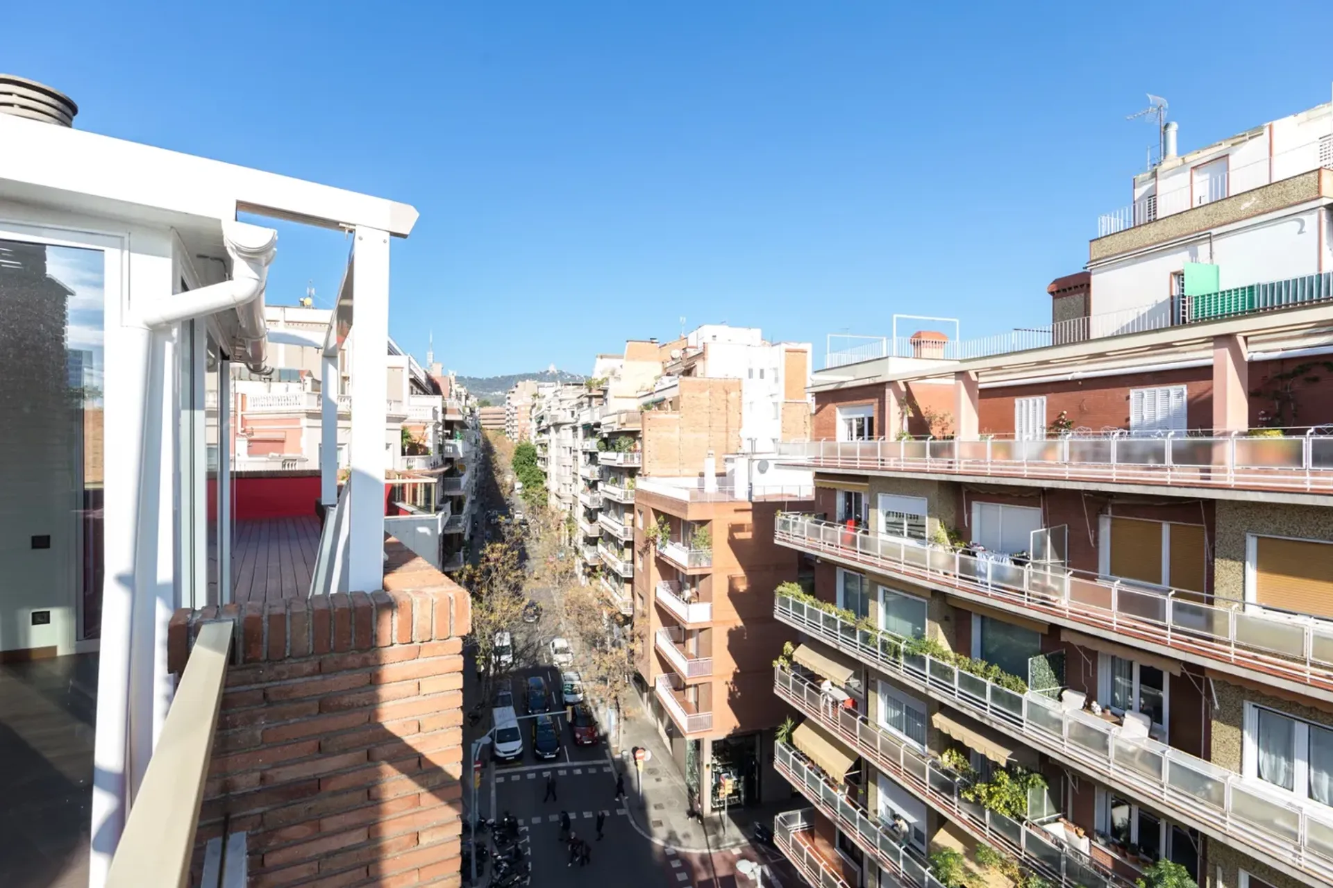 公寓 在 Barcelona, Barcelona 10054757