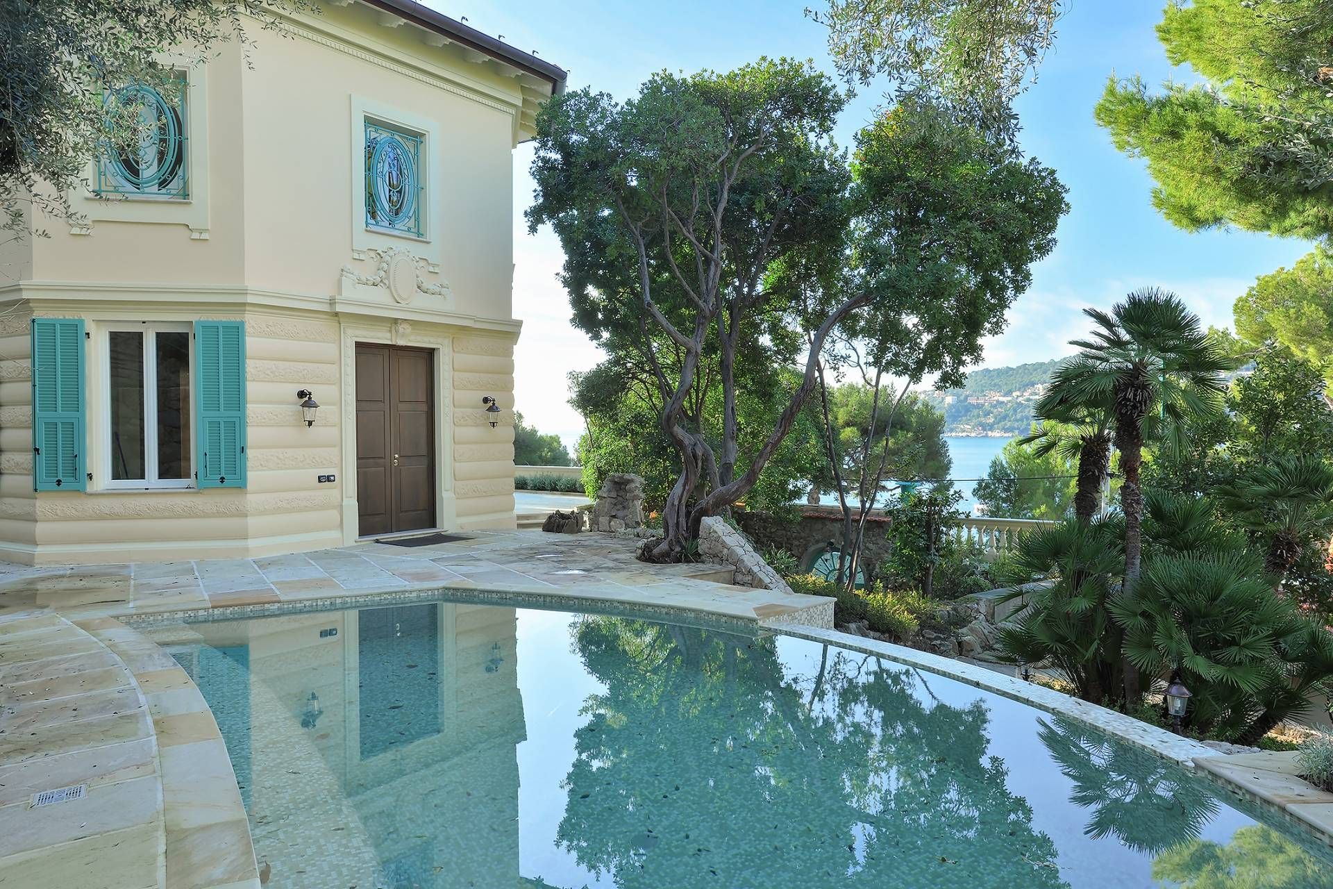 Huis in Saint-Jean-Cap-Ferrat, Alpes-Maritimes 10054776