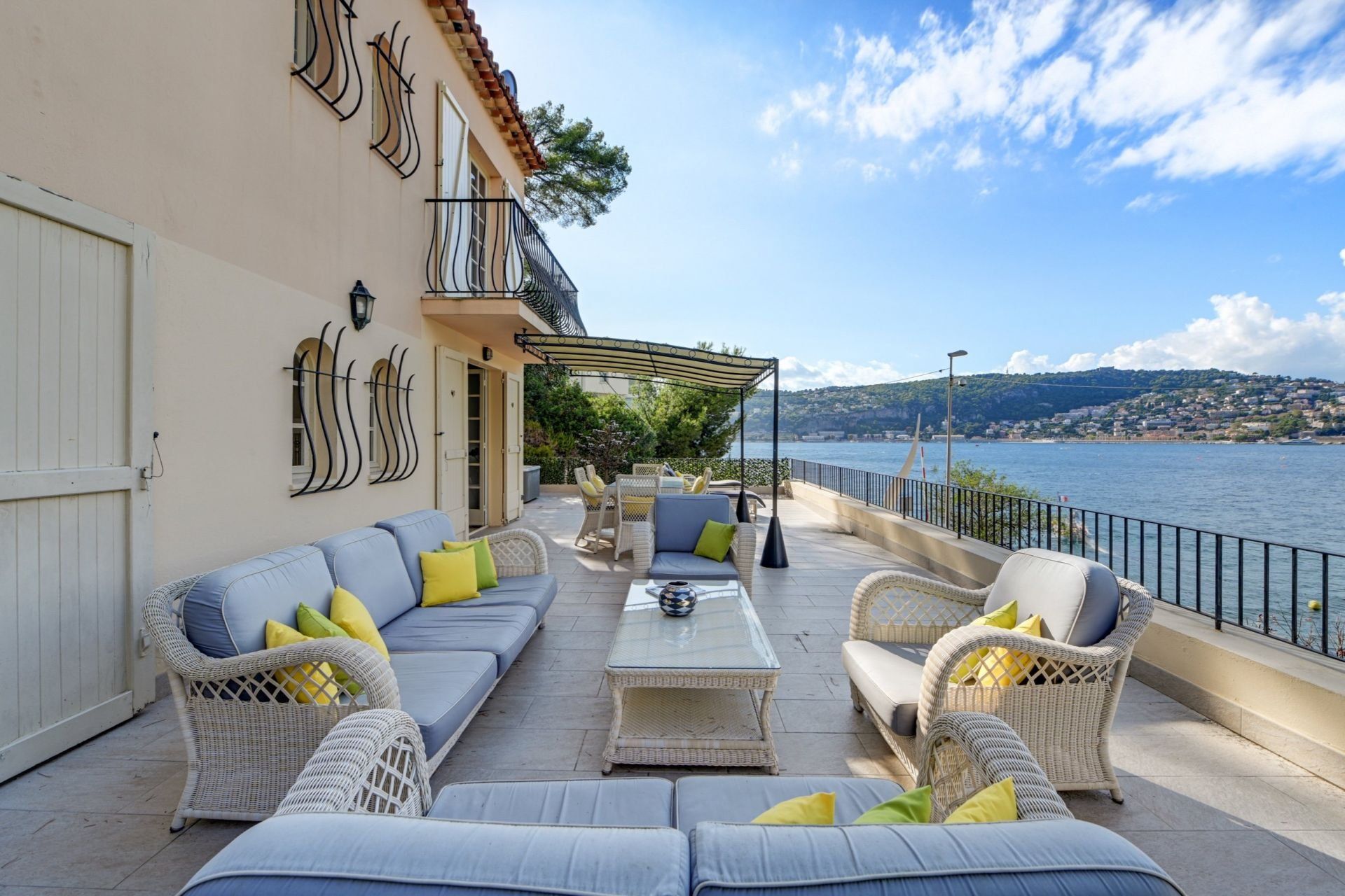 公寓 在 Saint-Jean-Cap-Ferrat, Alpes-Maritimes 10054827