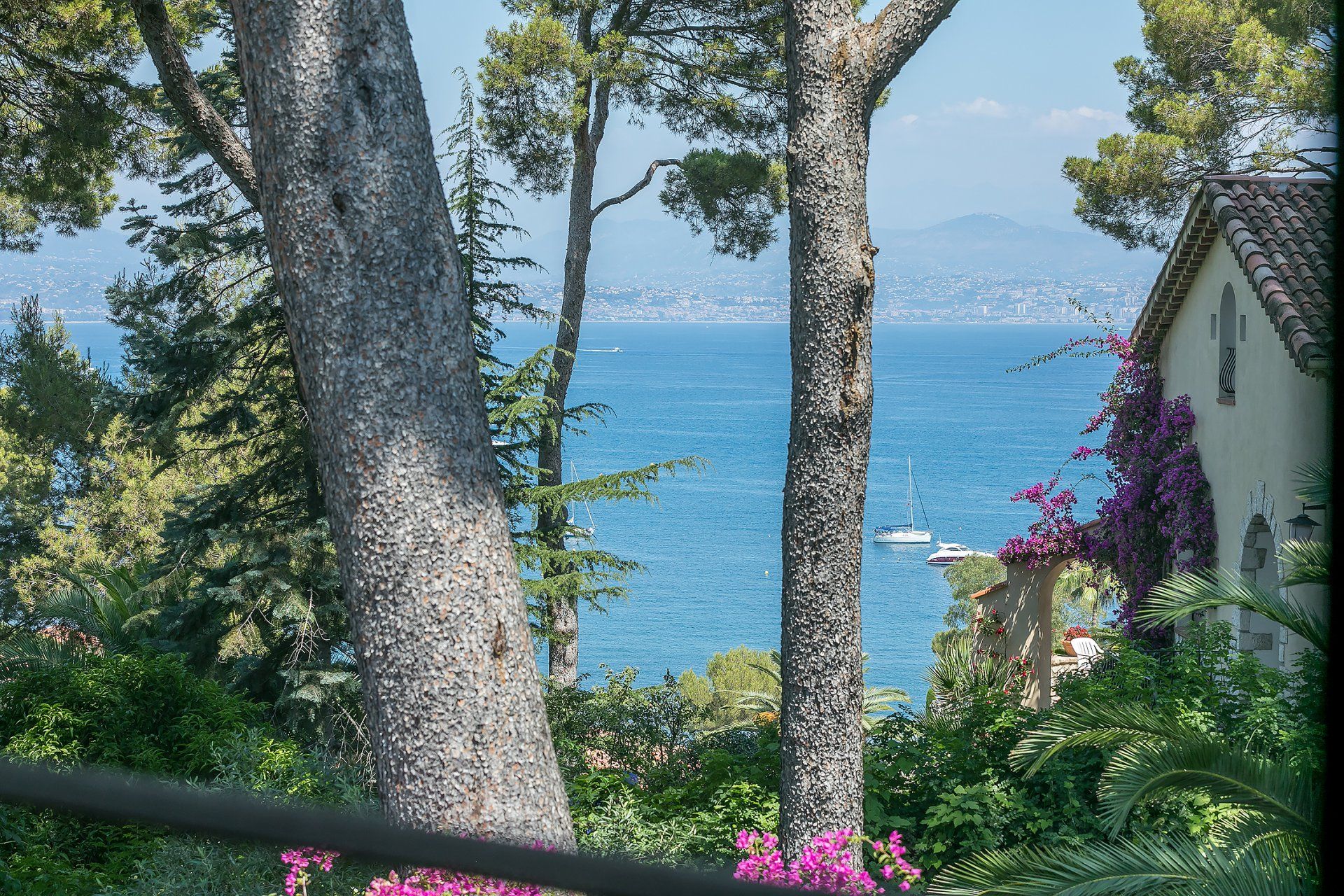 Haus im Juan-les-Pins, Provence-Alpes-Côte d'Azur 10055161