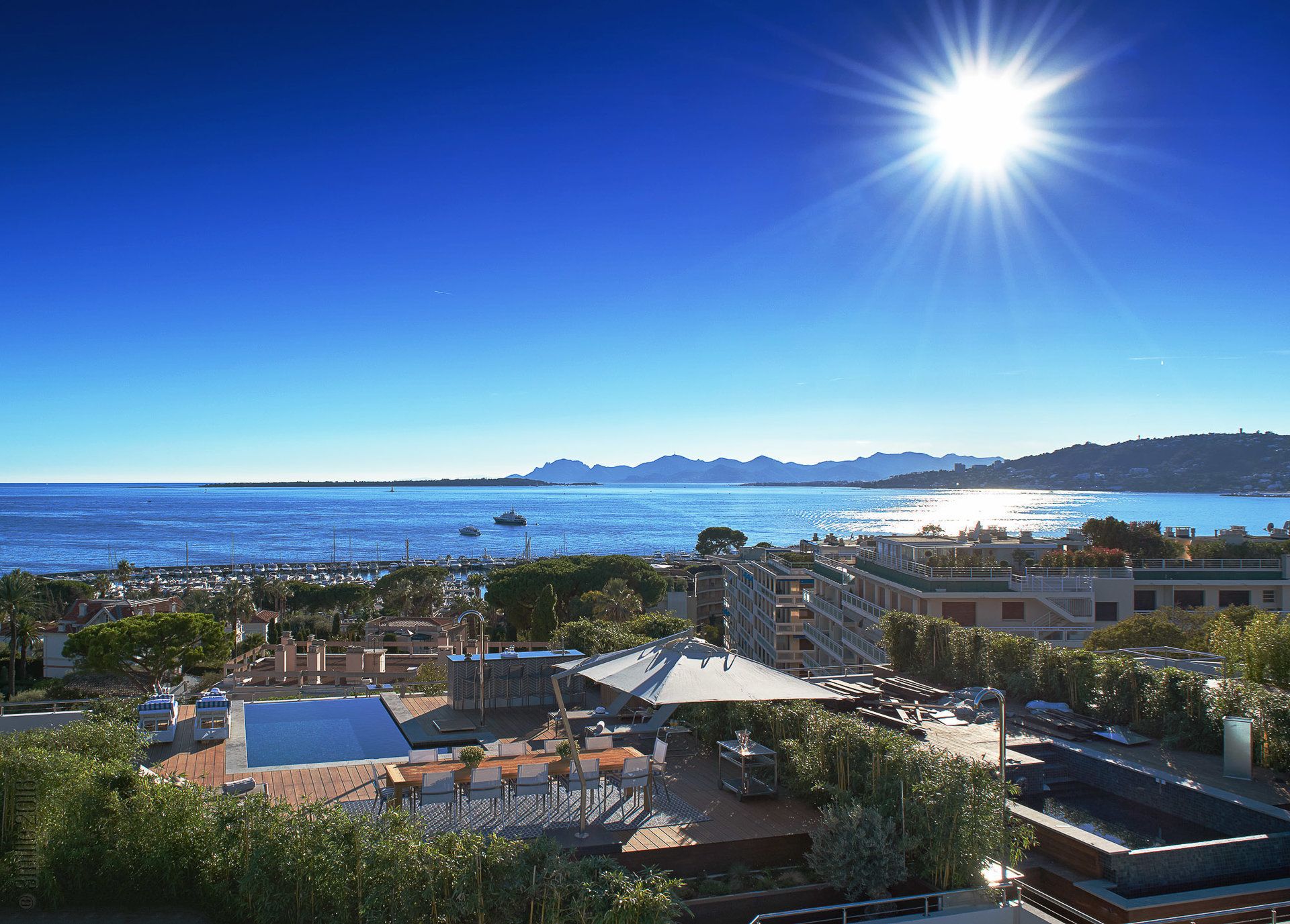 Condominio en Cap D'antibes, Alpes-Maritimes 10055165