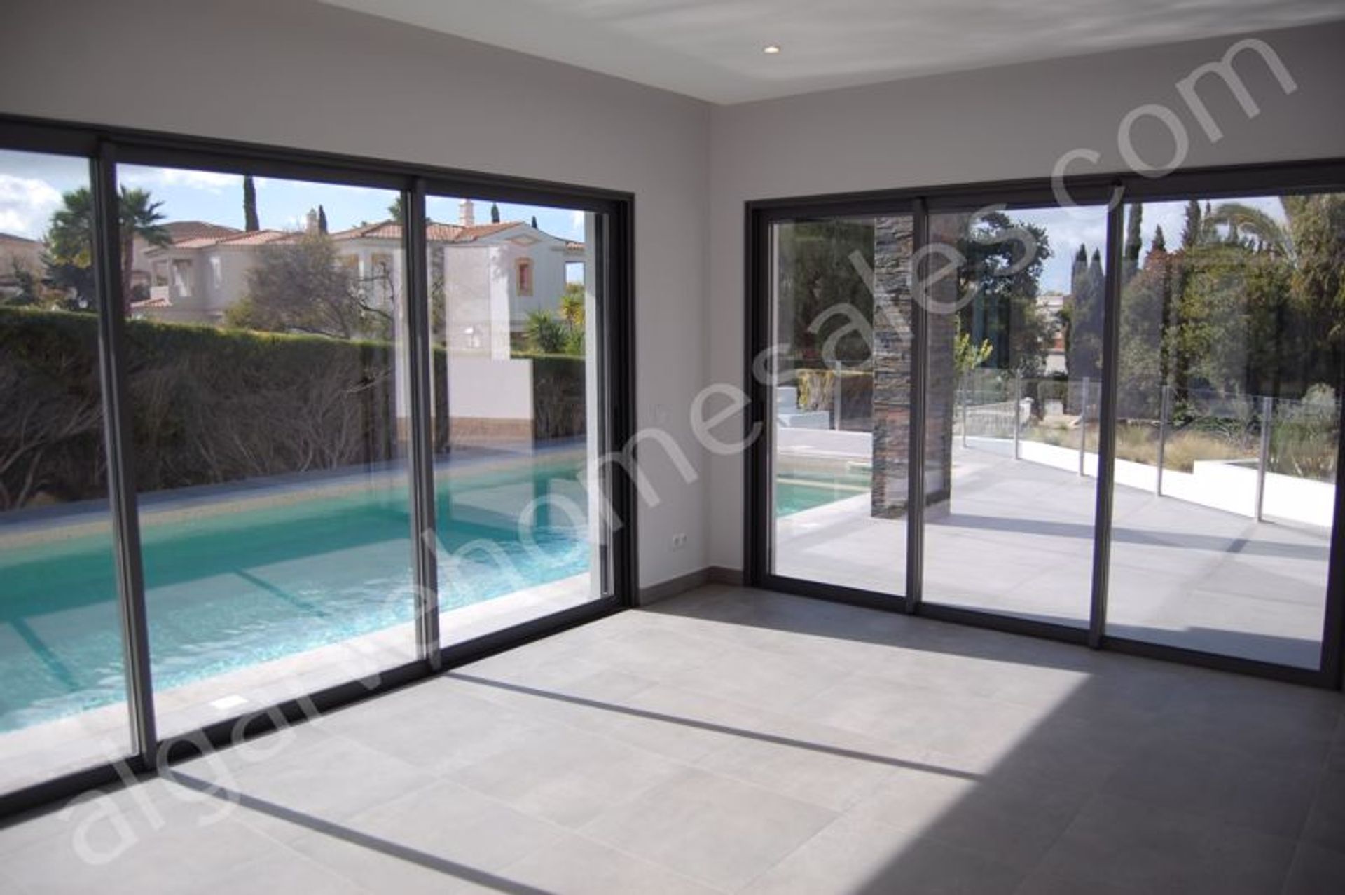 Hus i 300,000, Algarve 10055981