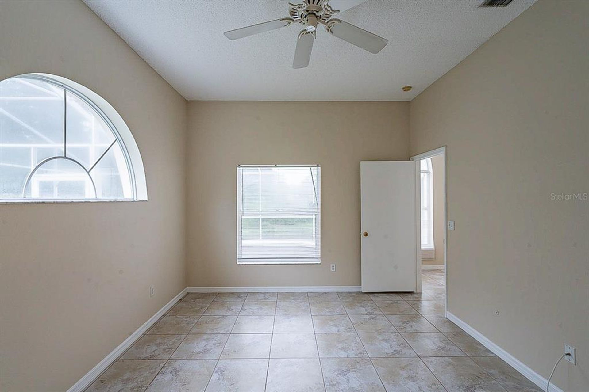 House in Kissimmee, Florida 10056374