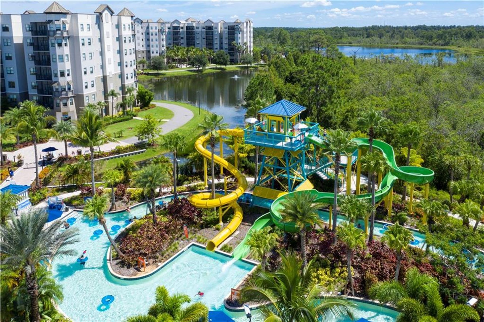 קוֹנדוֹמִינִיוֹן ב Winter Garden, Florida 10056410