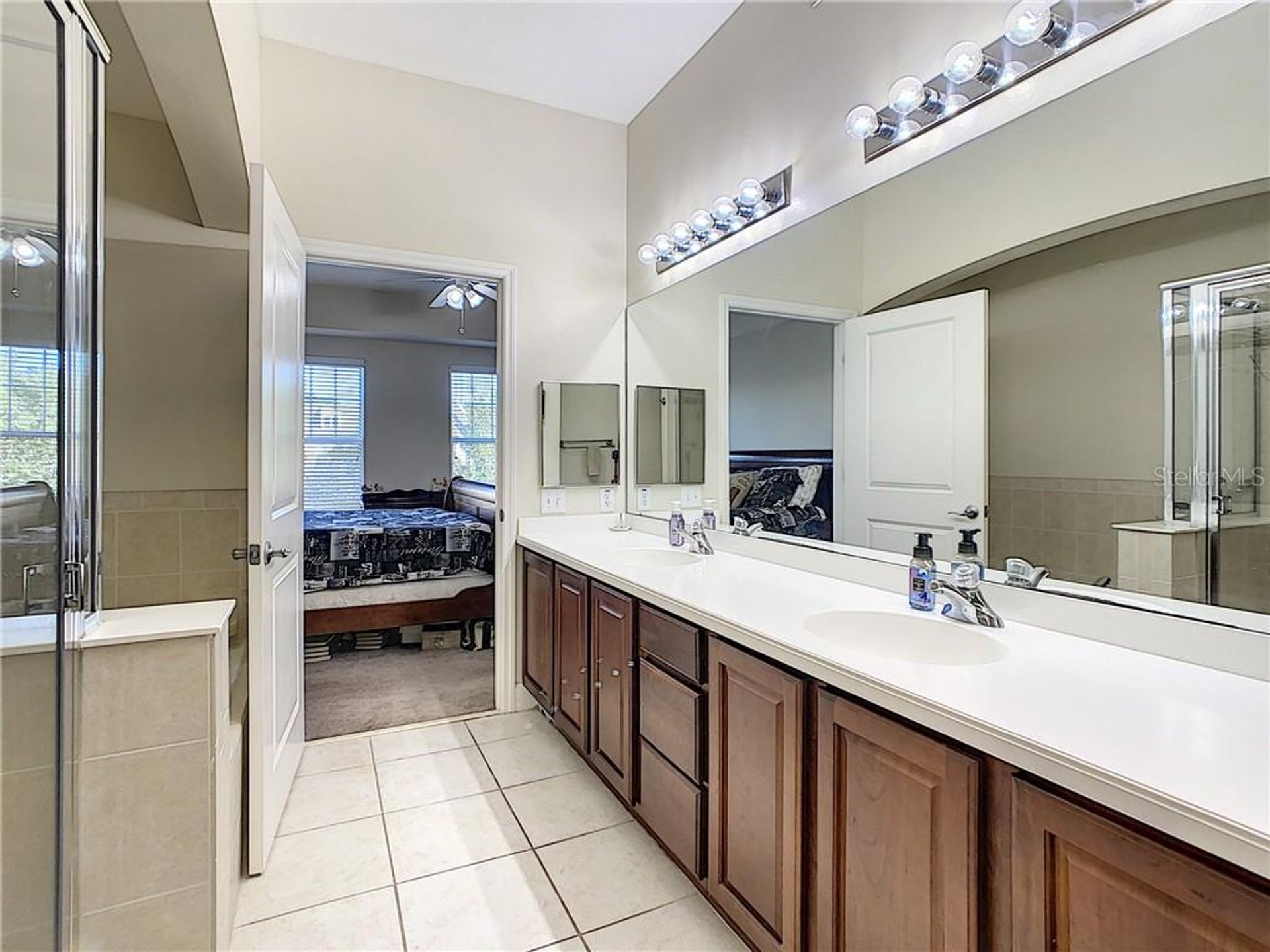 Condominium in Celebration, Florida 10056449