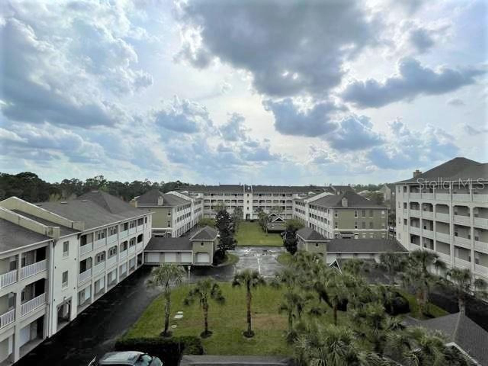 Condominium in Celebration, Florida 10056566