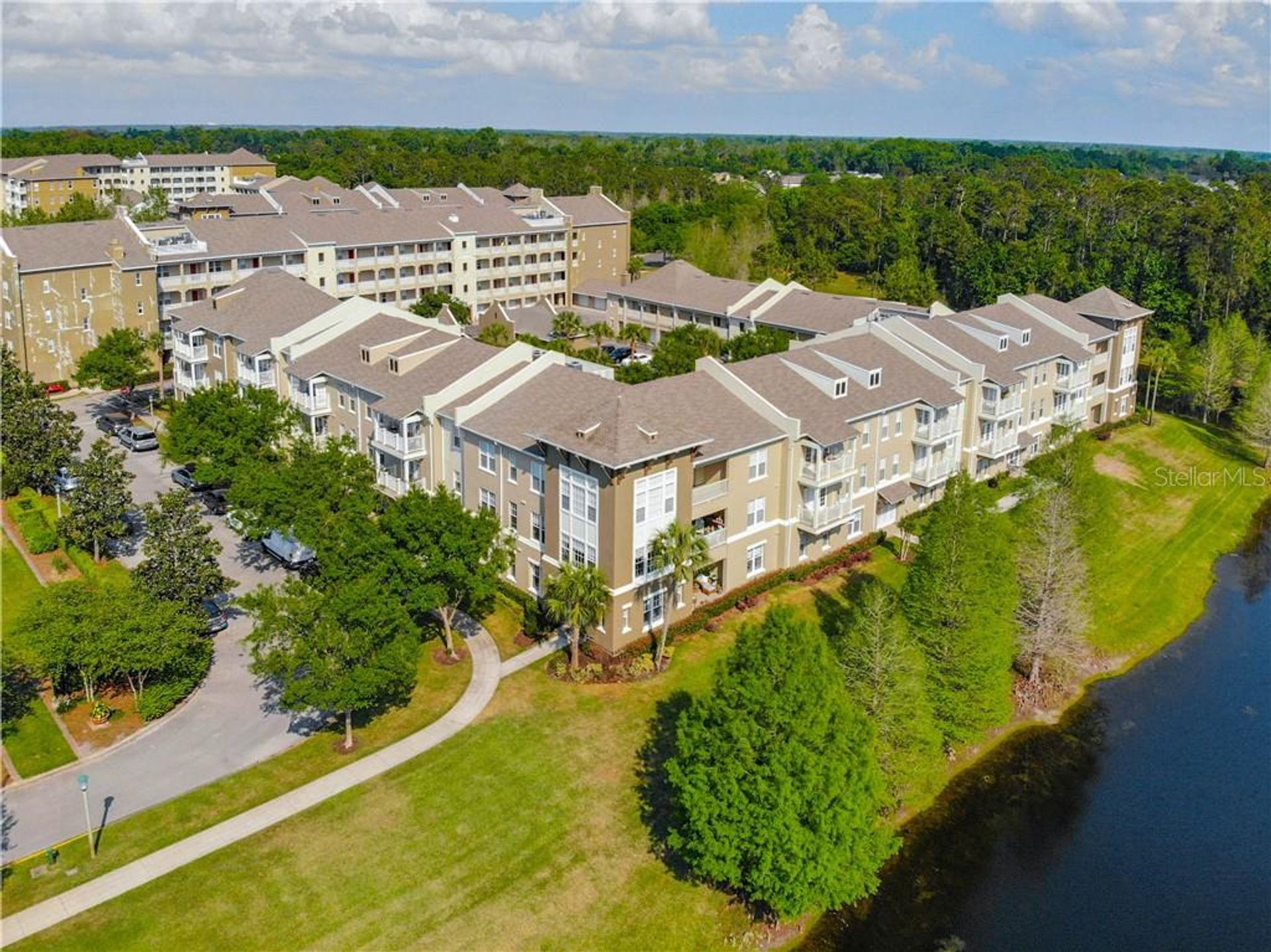 Condominium in Celebration, Florida 10056568