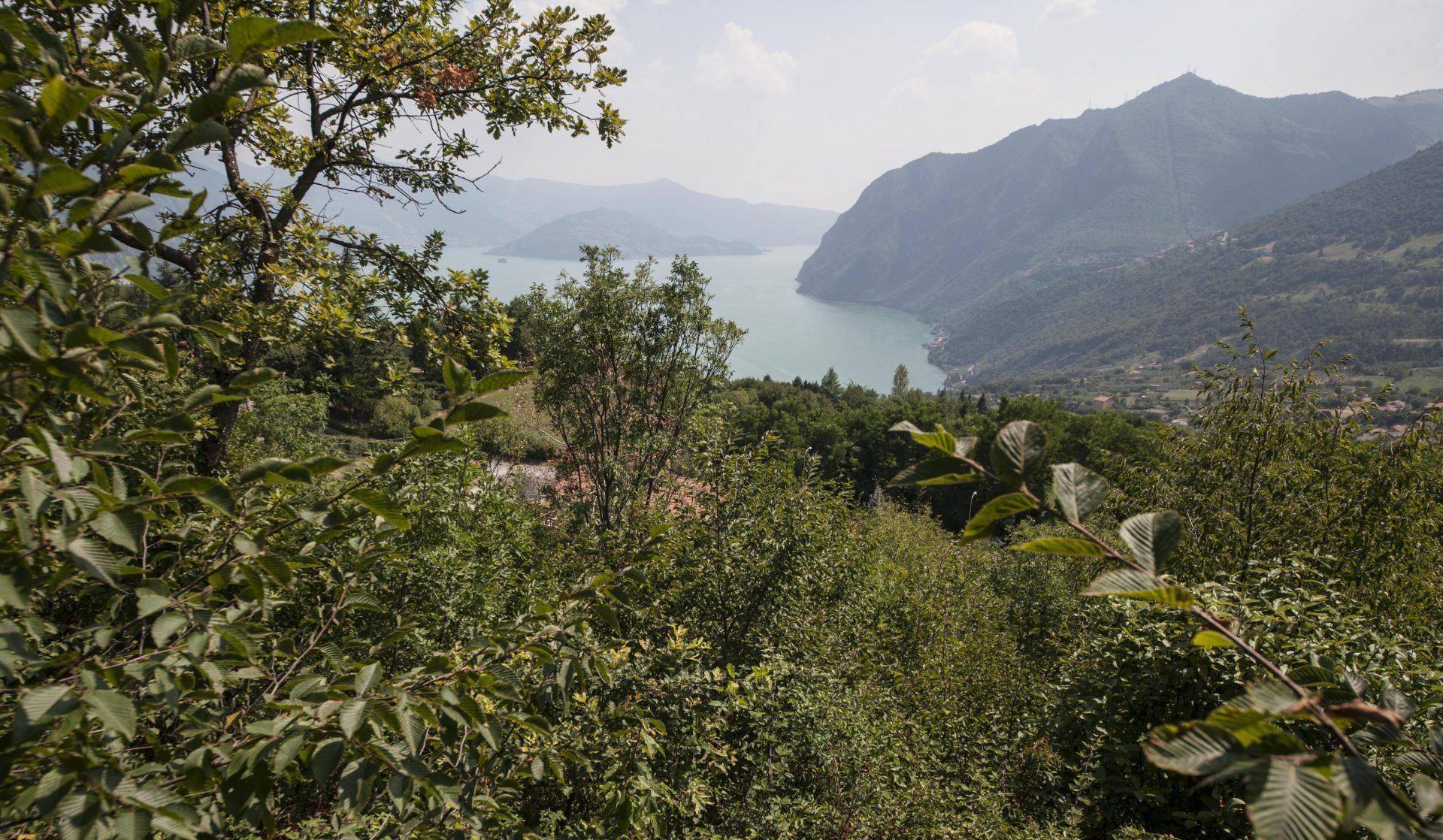 Talo sisään Solto Collina, Lombardy 10057098