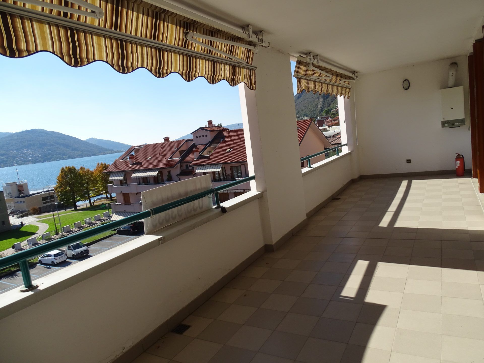 Condominio en Predore, Lombardy 10057116