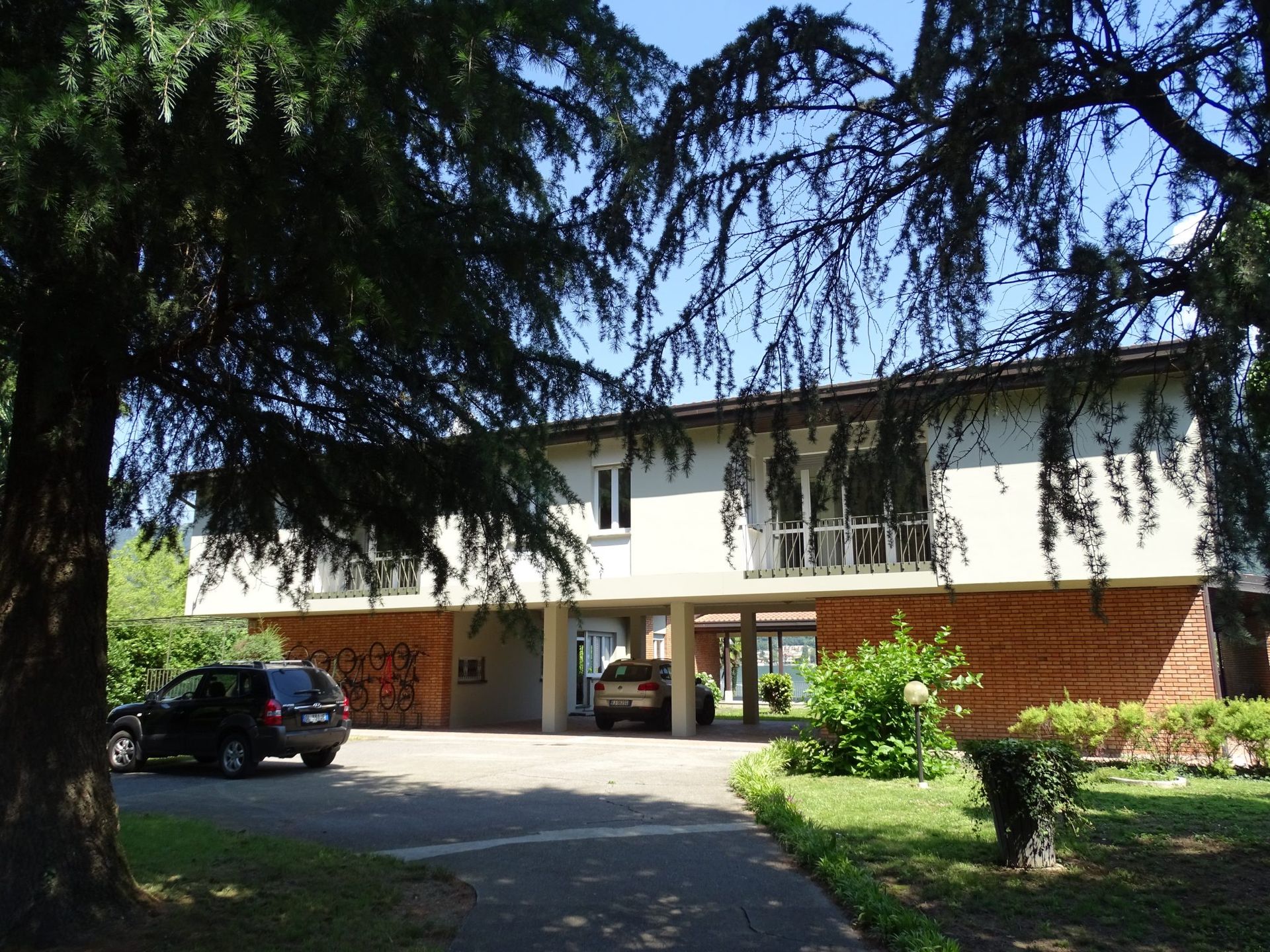 Rumah di Iseo, Lombardy 10057124