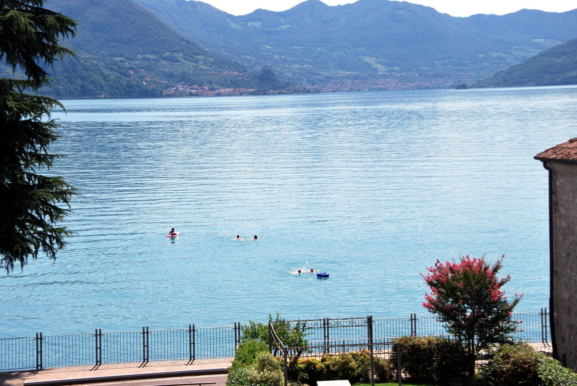 Borettslag i Riva Di Solto, Lombardy 10057154