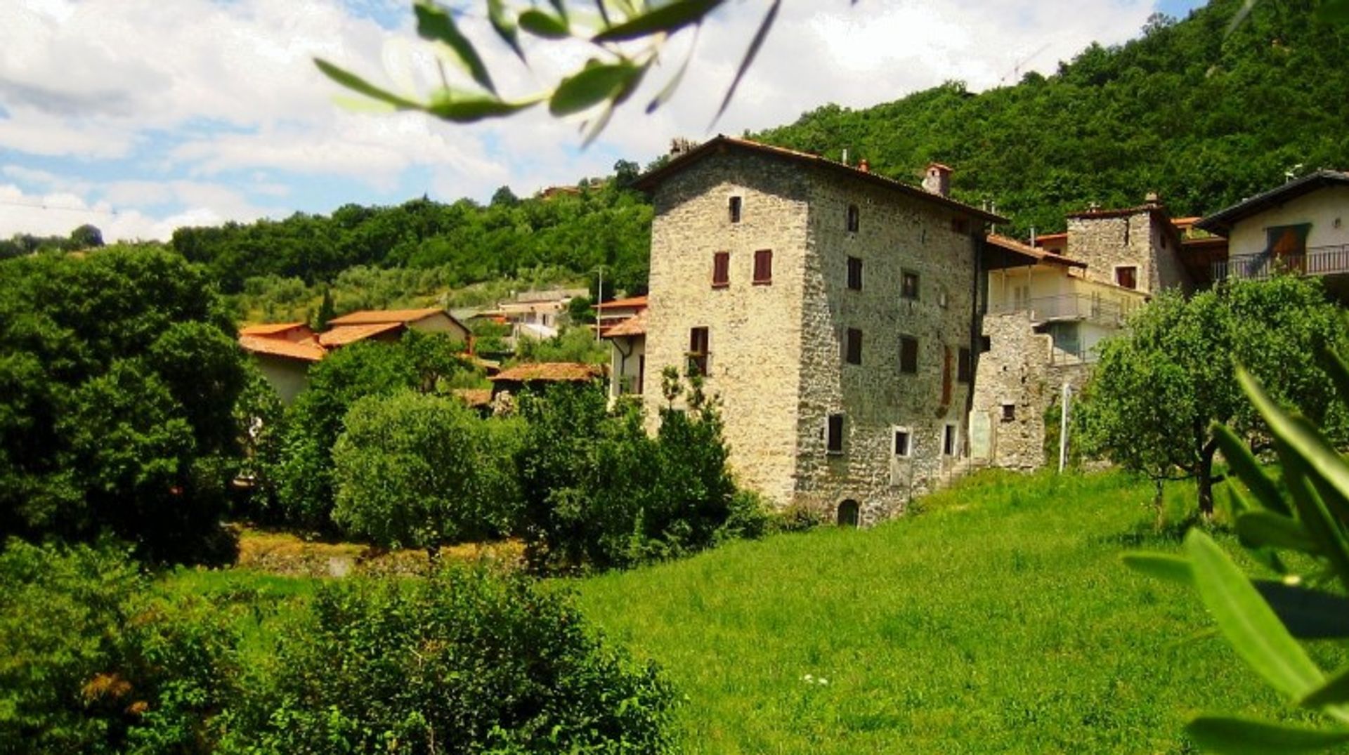 Osakehuoneisto sisään Esmate, Lombardia 10057162