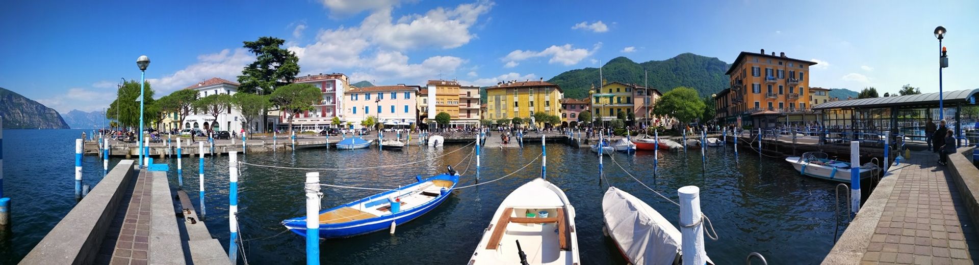 σπίτι σε Riva Di Solto, Lombardy 10057171