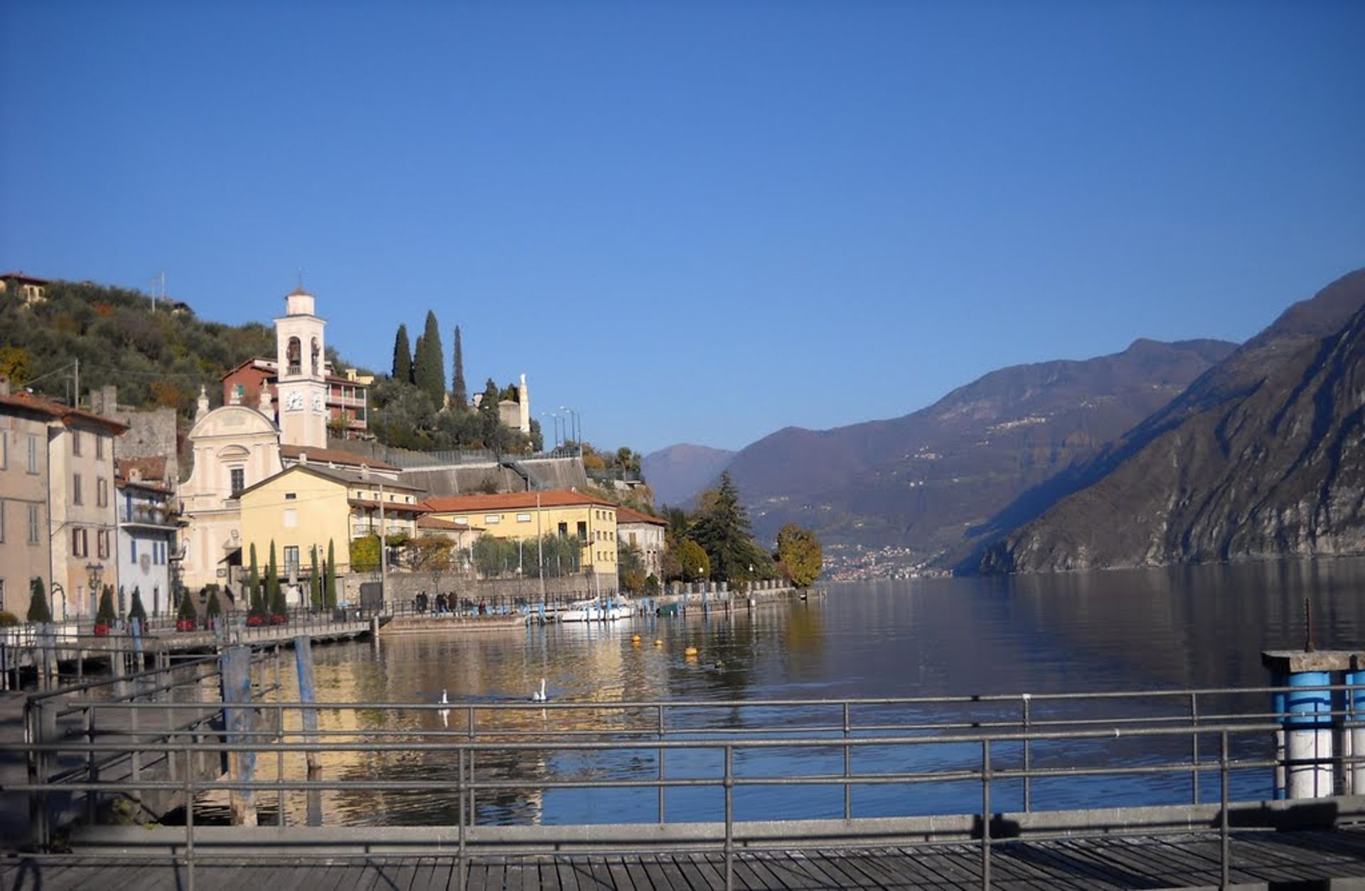 Rumah di Riva Di Solto, Lombardy 10057171