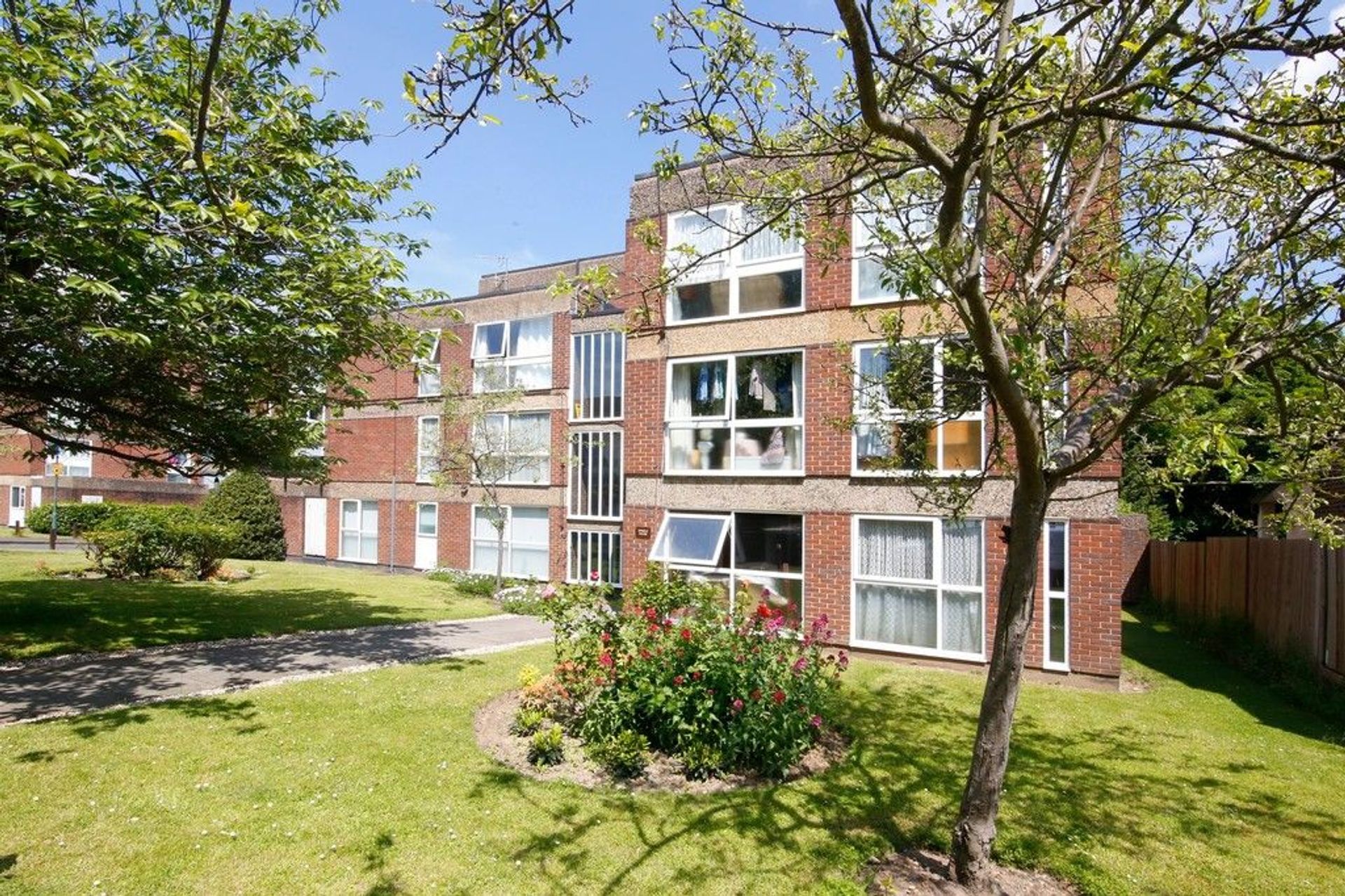 Condominium in Sidcup, Kent 10057799