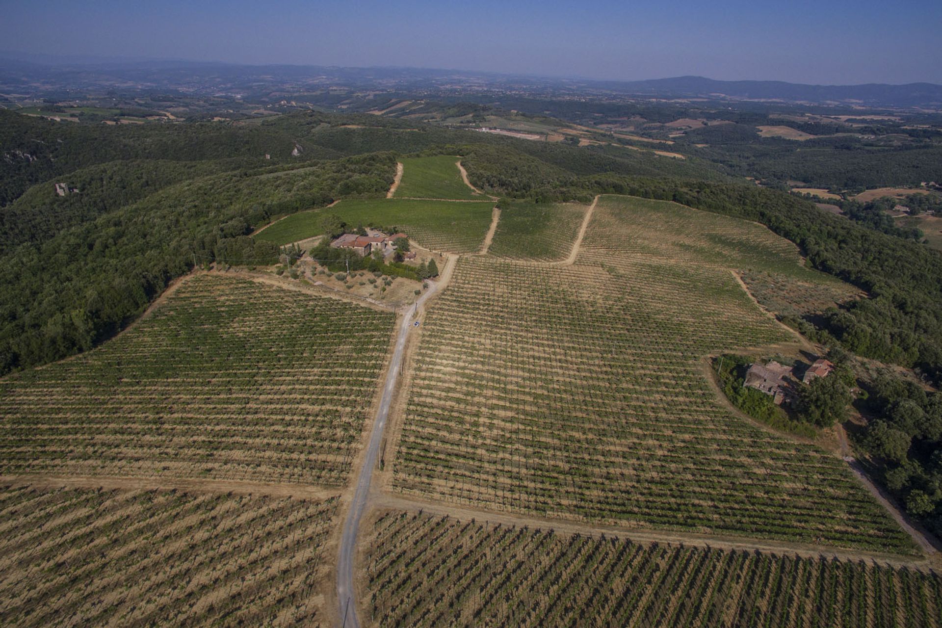 Інший в San Gimignano, Siena 10057834