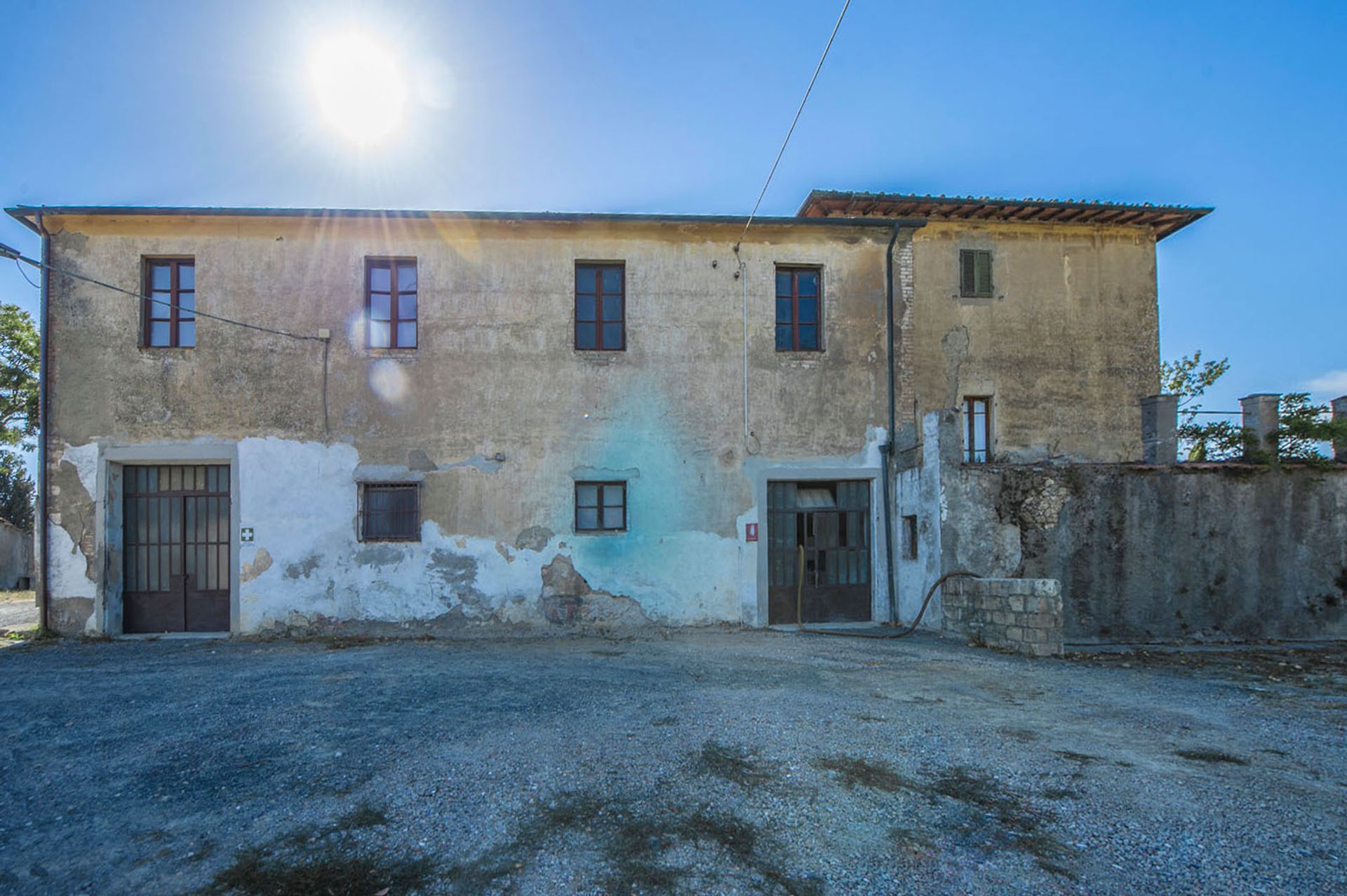 Inny w San Gimignano, Siena 10057834