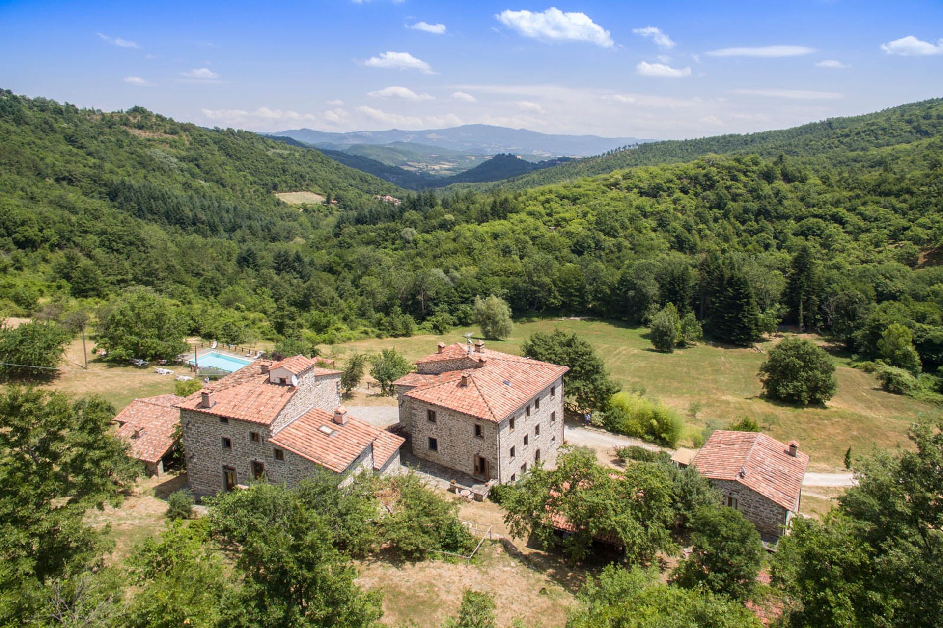 loger dans Caprese Michel-Ange, Toscane 10057835