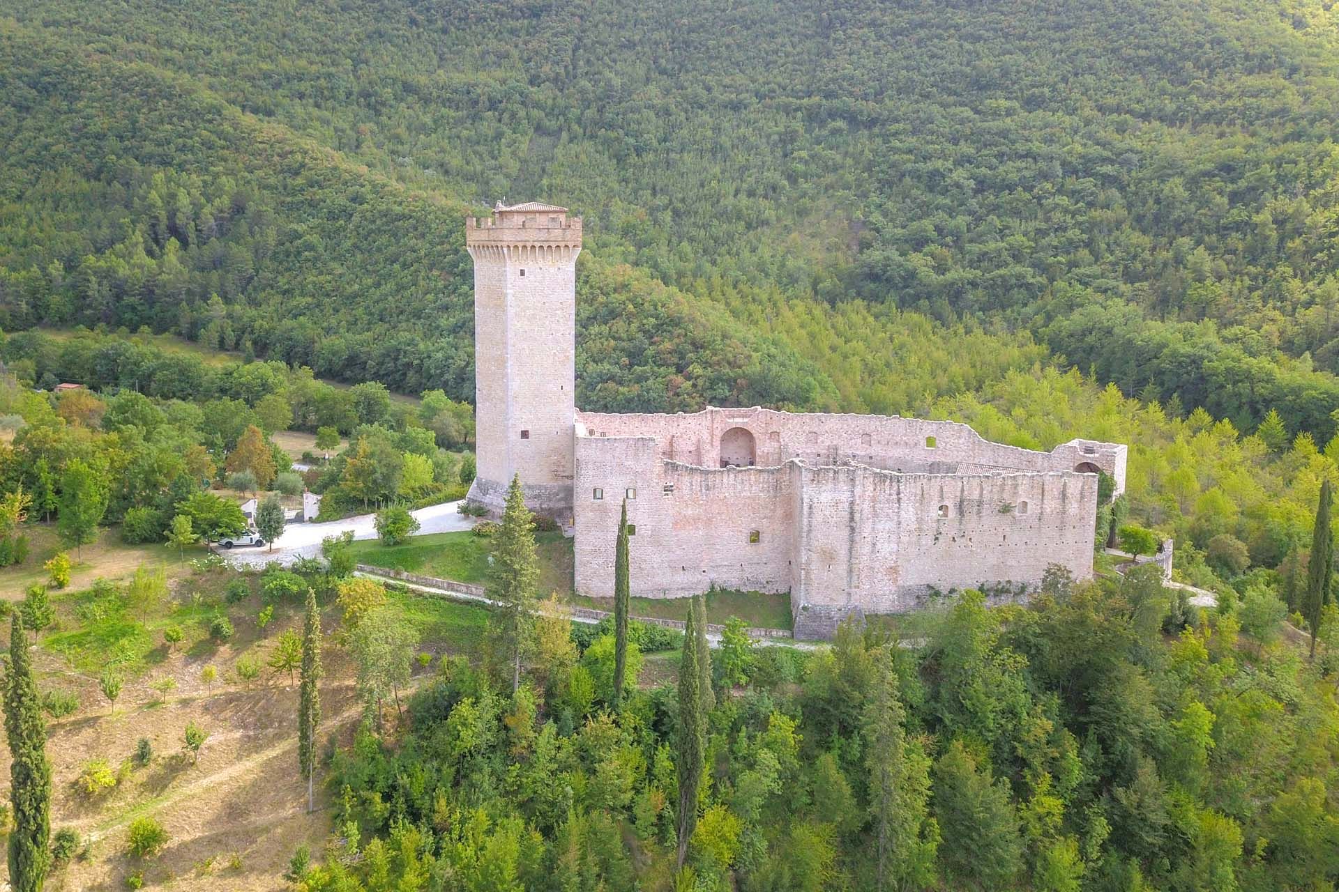 жилой дом в Foligno, Perugia 10057963