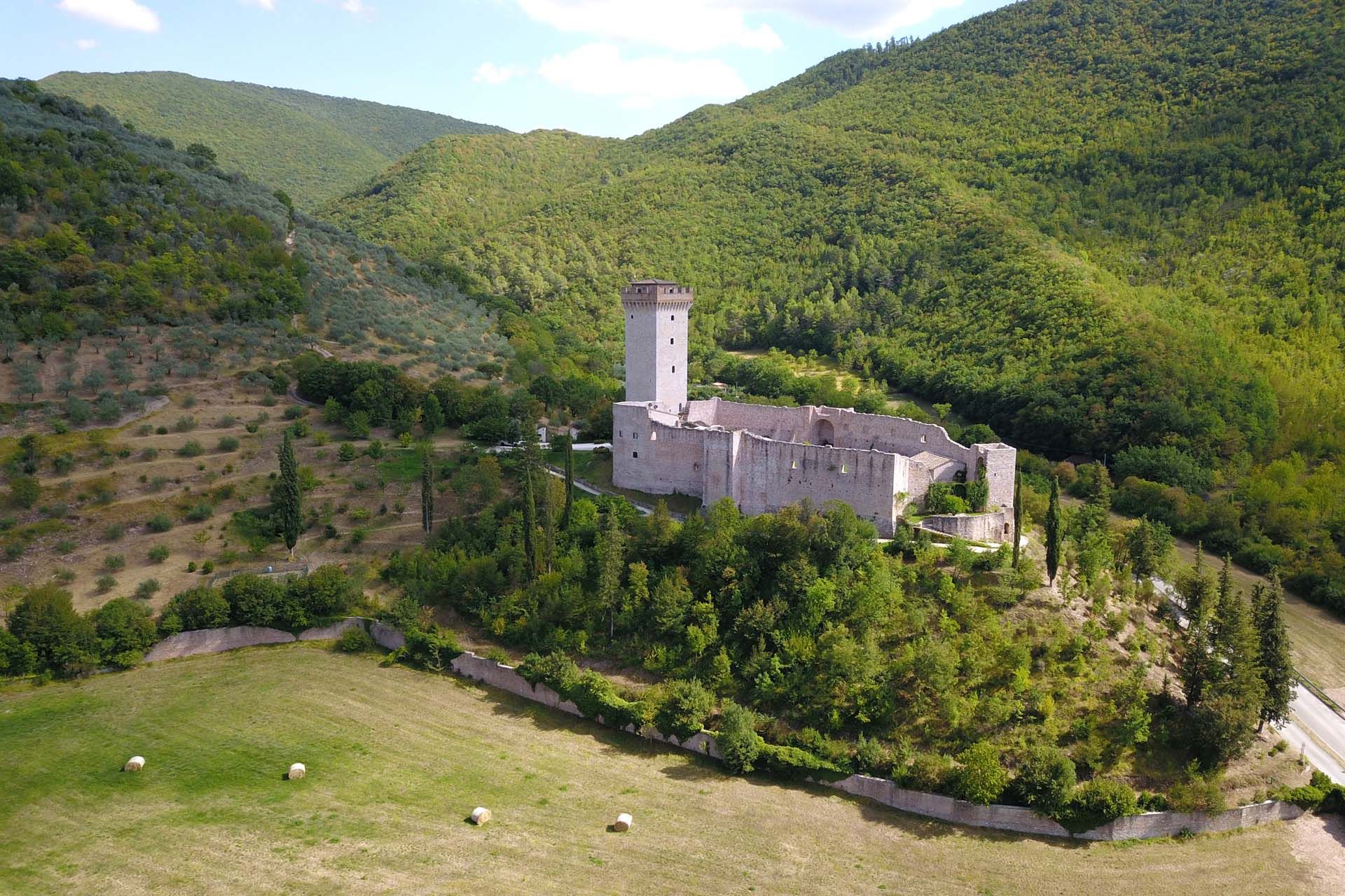 жилой дом в Foligno, Perugia 10057963