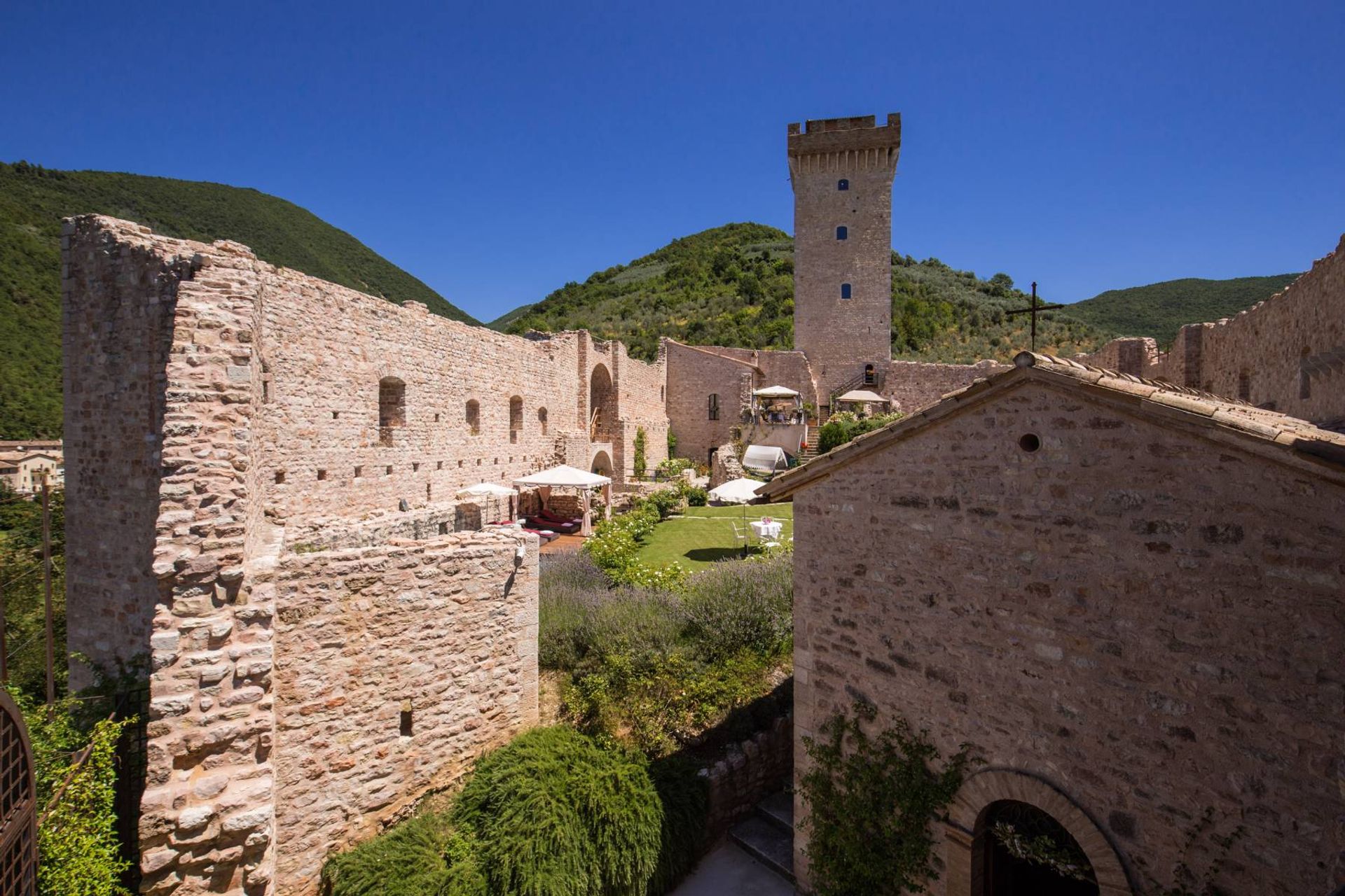 жилой дом в Foligno, Perugia 10057963