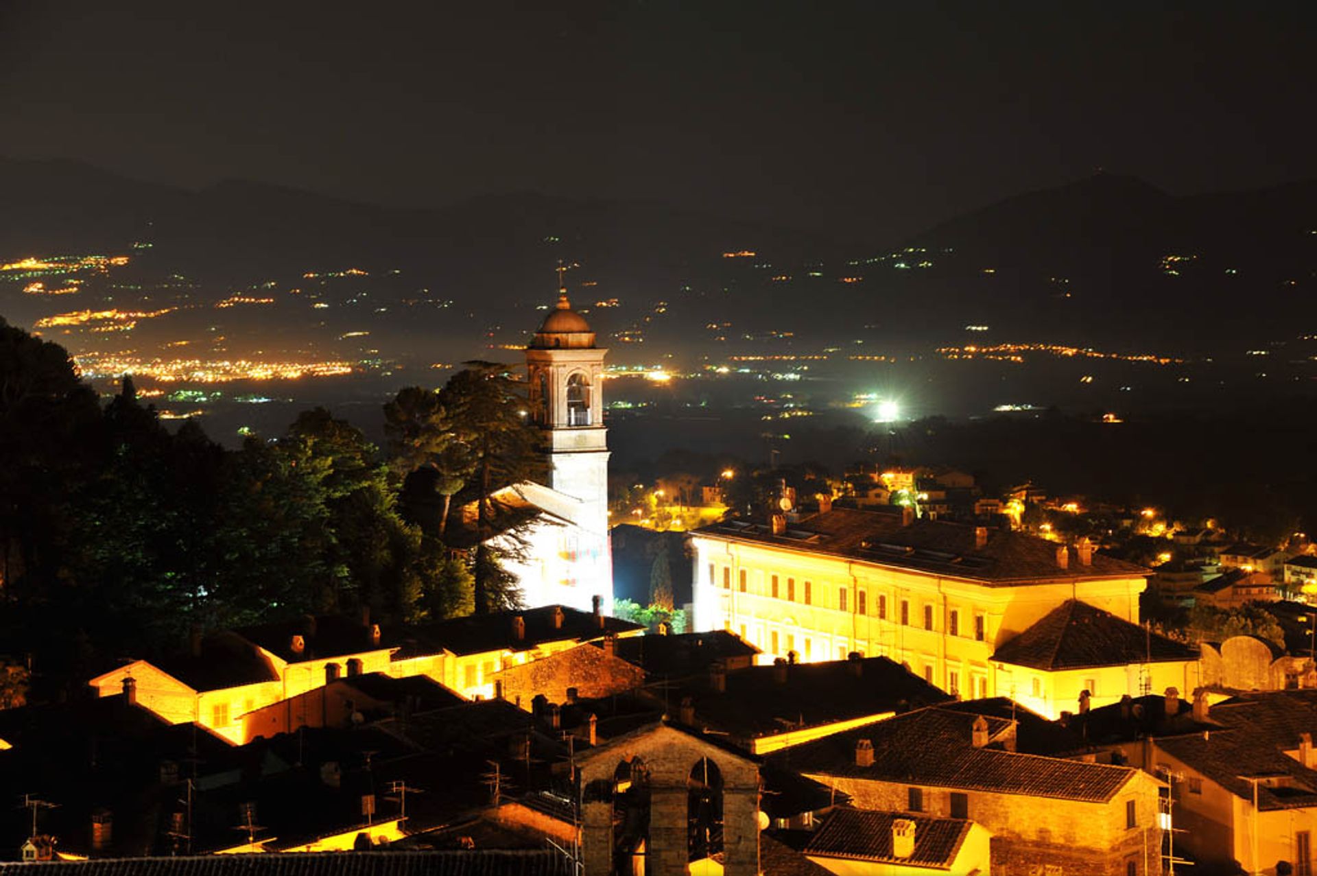 بيت في Todi, Perugia 10058059