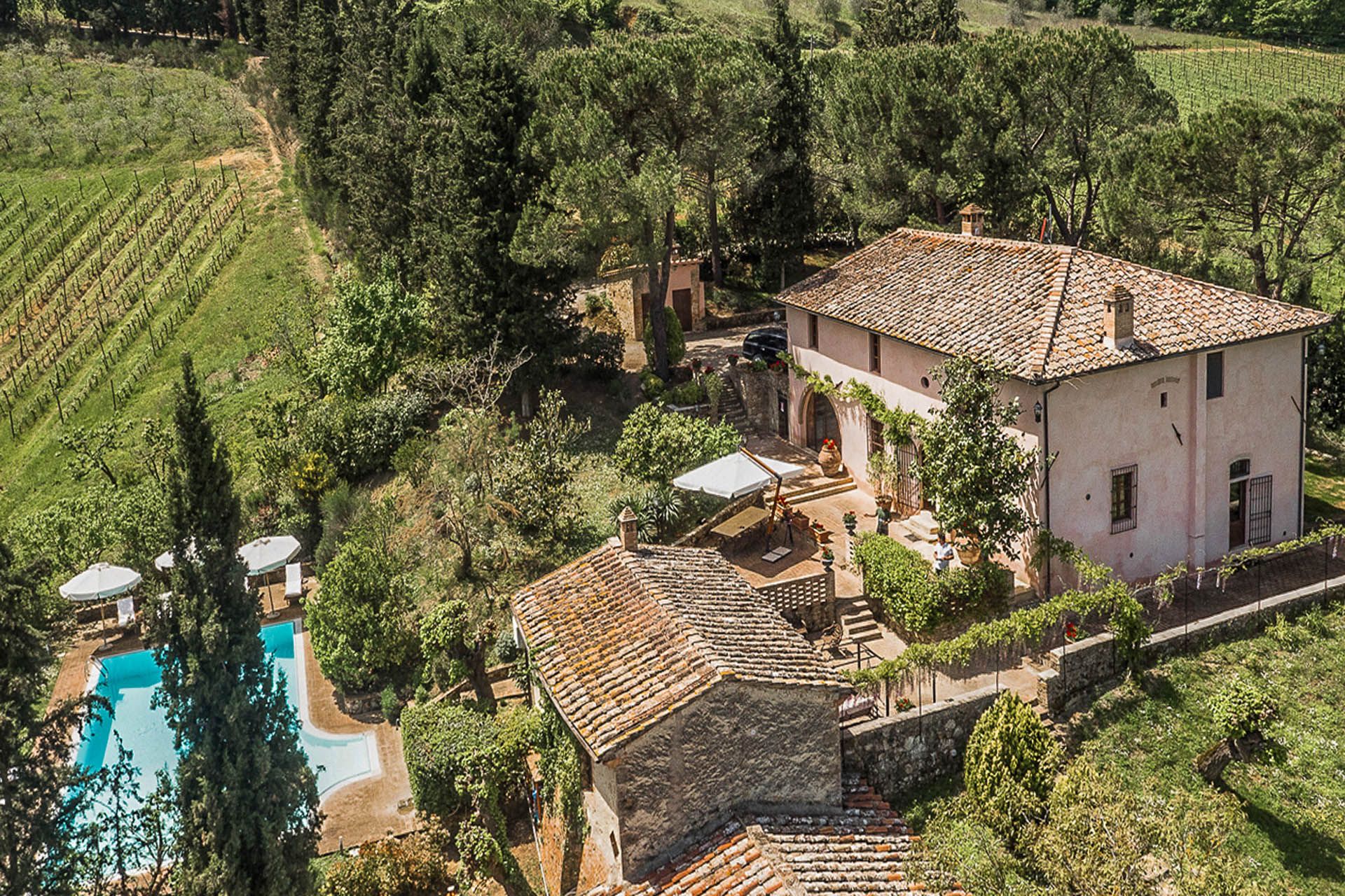 अन्य में San Gimignano, Siena 10058125