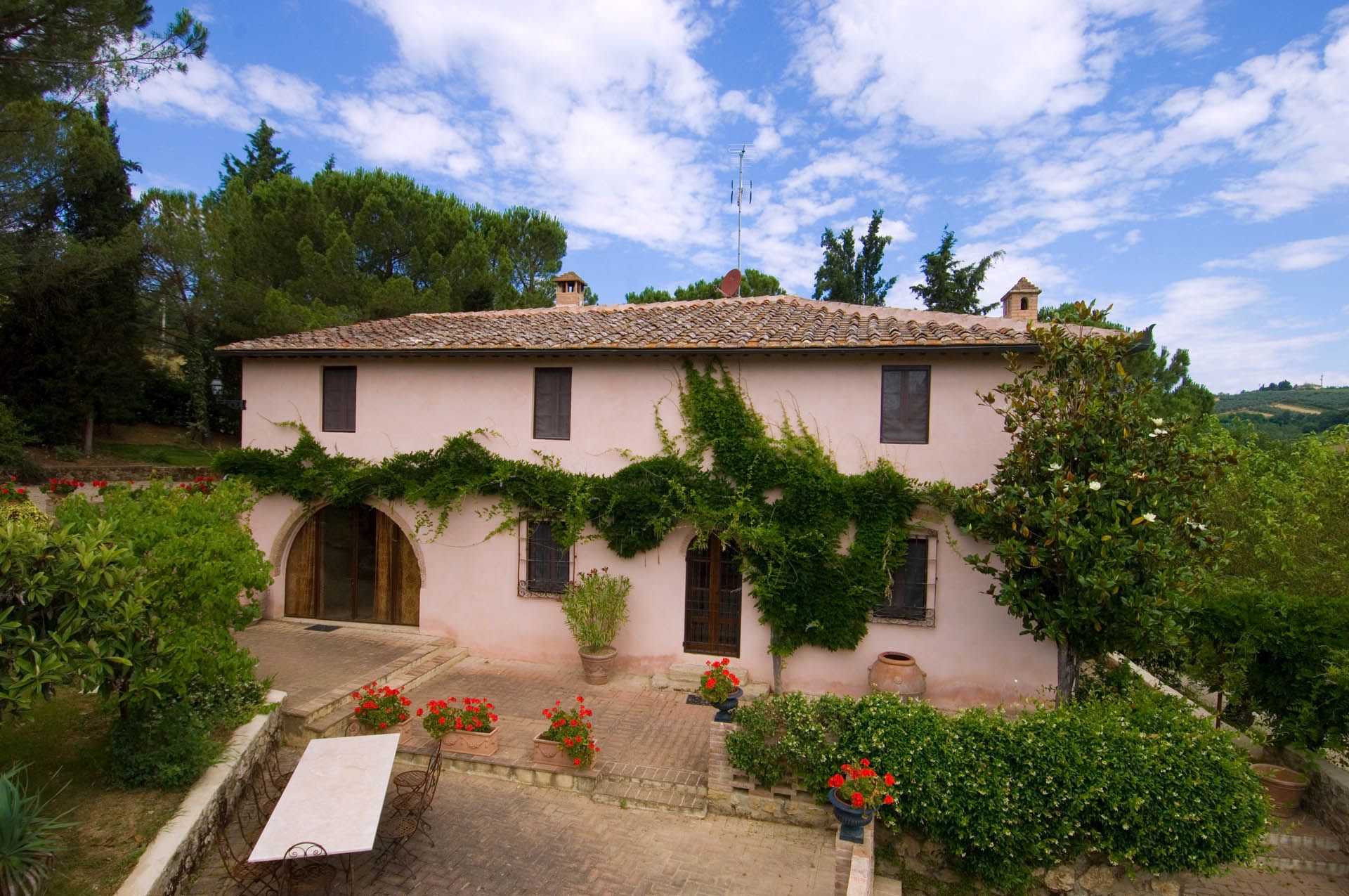 अन्य में San Gimignano, Siena 10058125