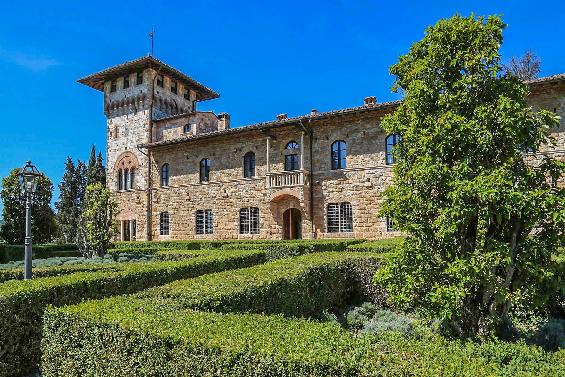 Annen i San Gimignano, Siena 10058133